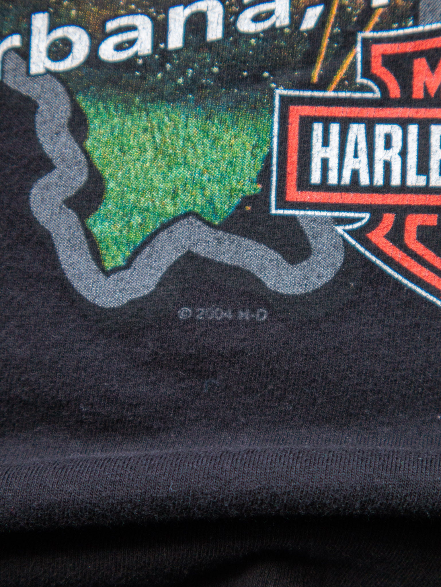 Vintage 2004 Harley-Davidson "Andrae's" Illinois Tee (XL)
