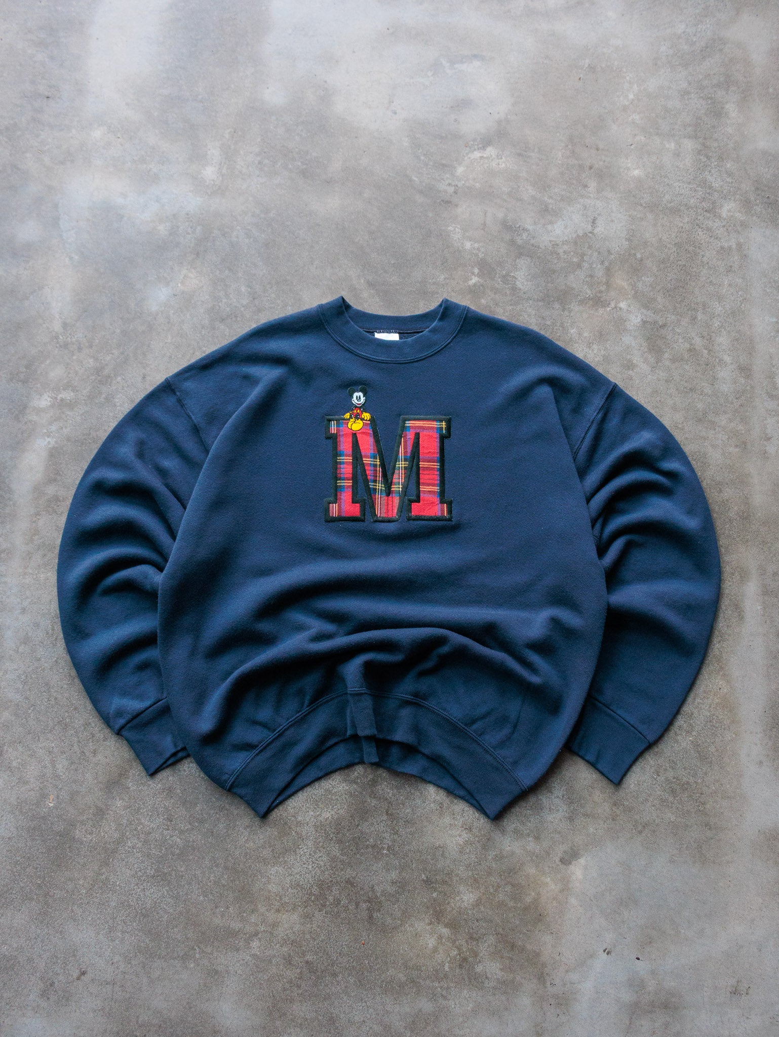 Vintage 90s Navy Mickey Mouse Sweatshirt (XL)