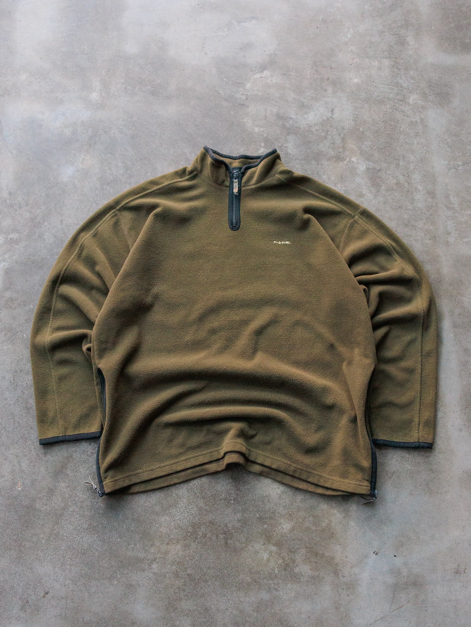 Vintage 00s Olive Nike Fleece Sweatshirt (XL)