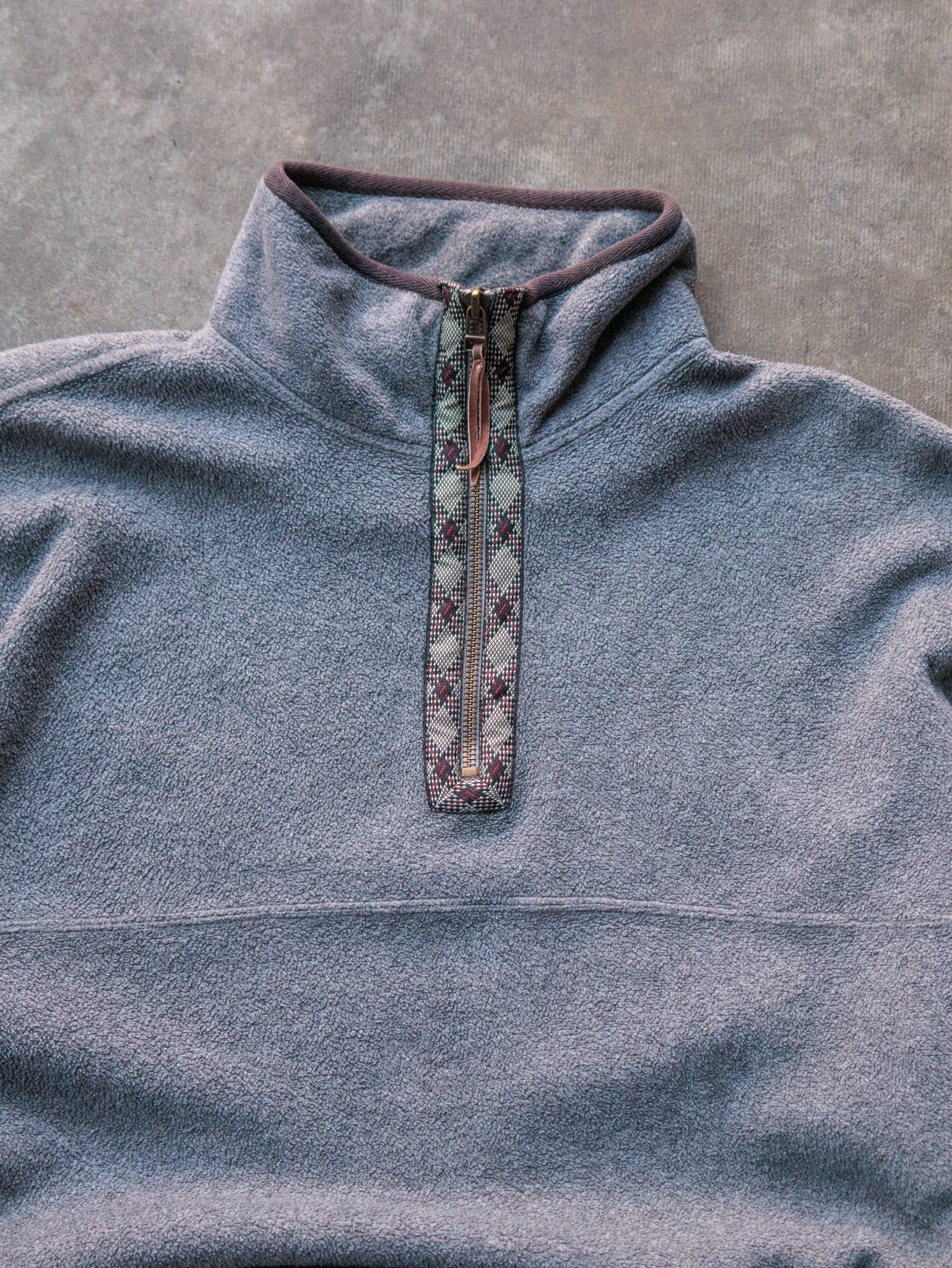 Vintage 90s Grey Tommy Hilfiger Golf Quarter Zip Sweatshirt (L)