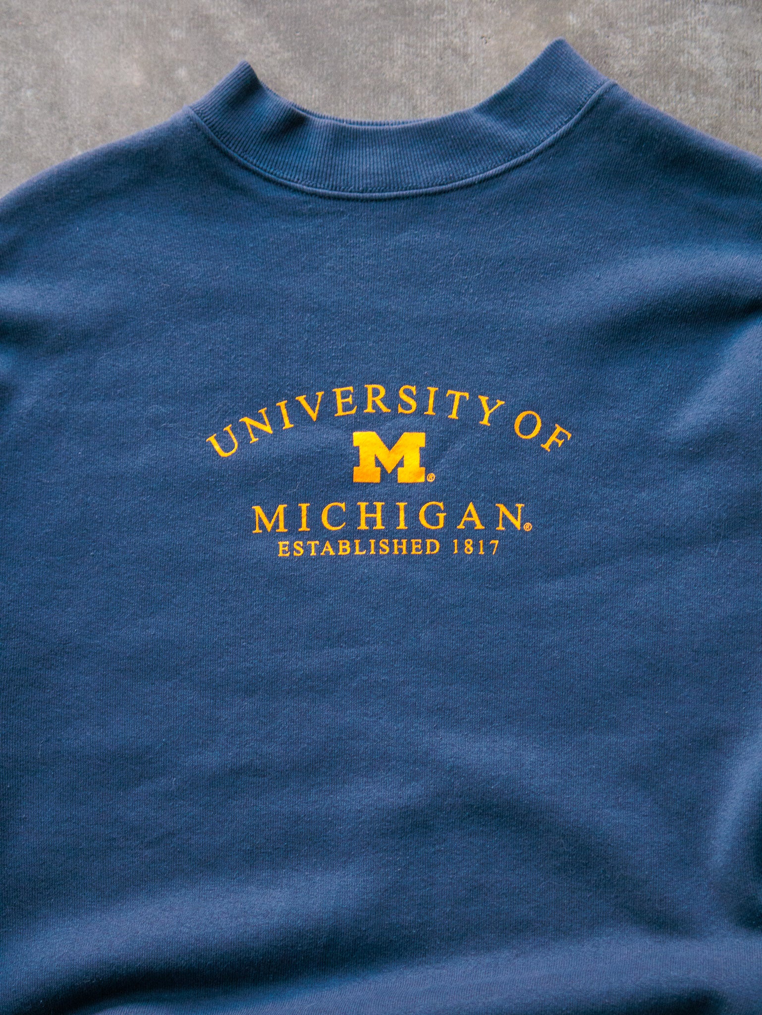 Vintage 90s Navy University of Michigan Sweatshirt (XL)