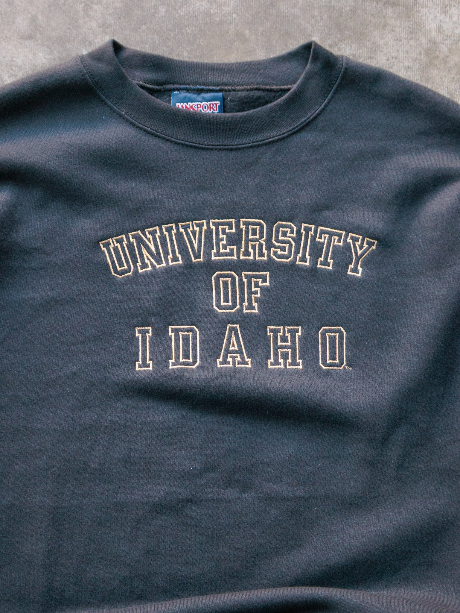 Vintage 00s Black University of Idaho Sweatshirt (XL)