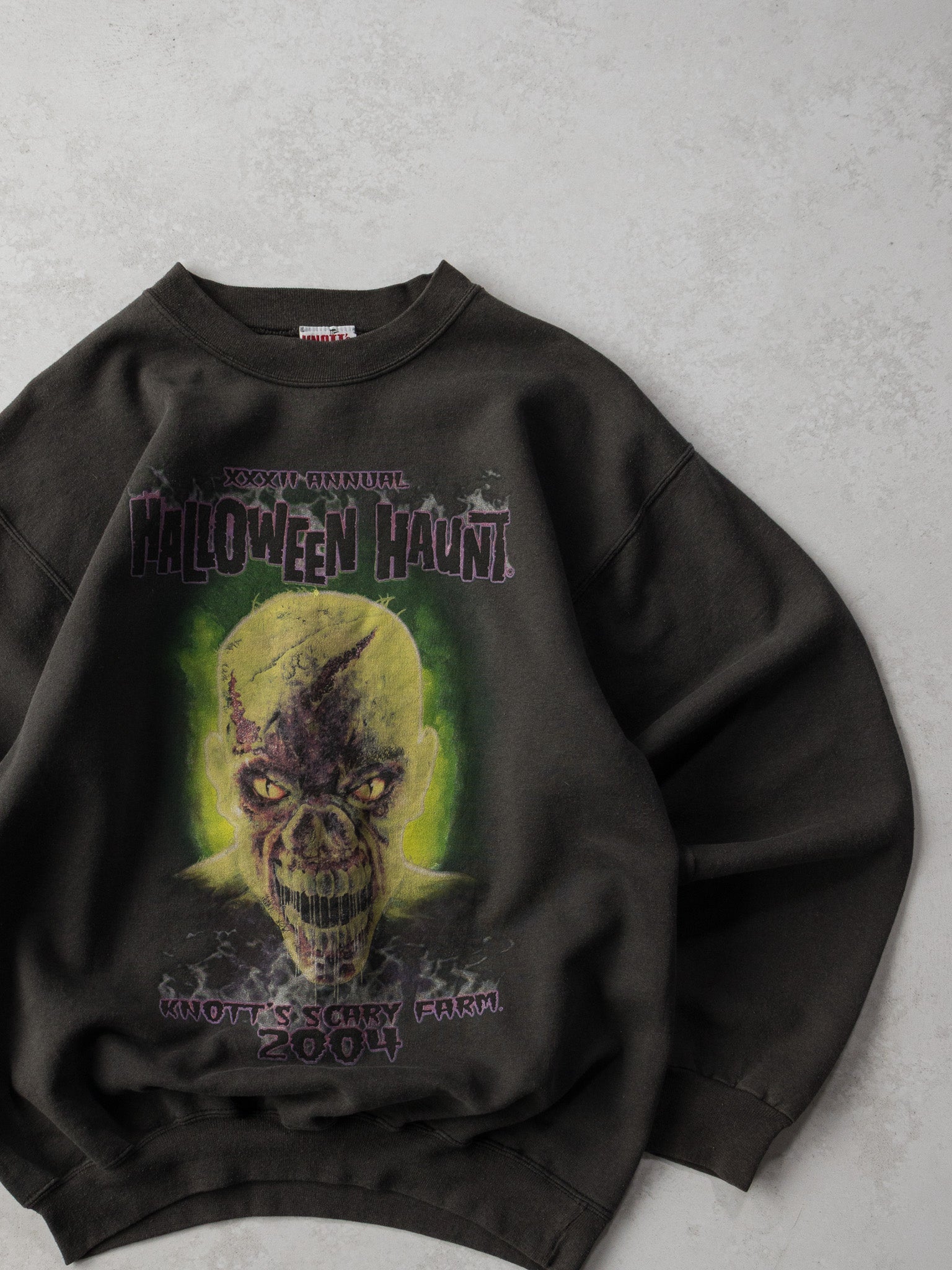 Vintage 2004 Knott's Scary Farm Halloween Sweatshirt (M)