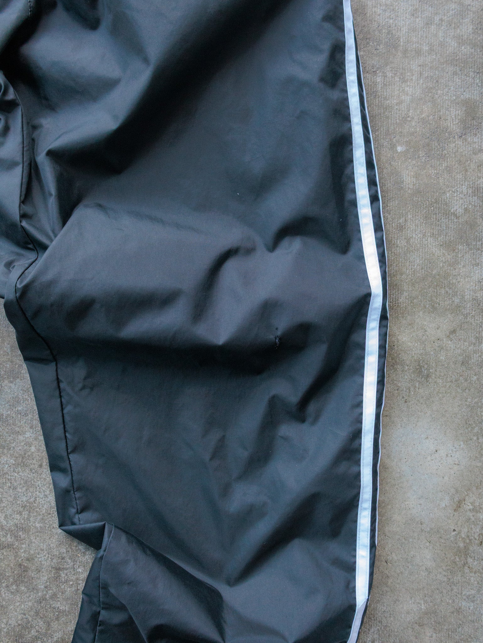 Vintage 90s Black Adidas Tear Away Track Pants (M)