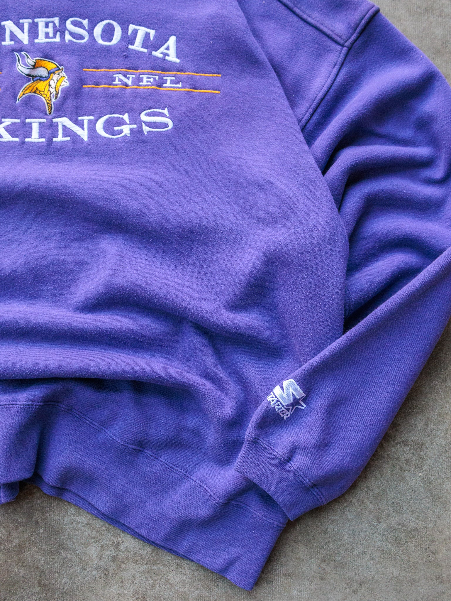 Vintage 90s Starter Minnesota Vikings Sweatshirt (XL)