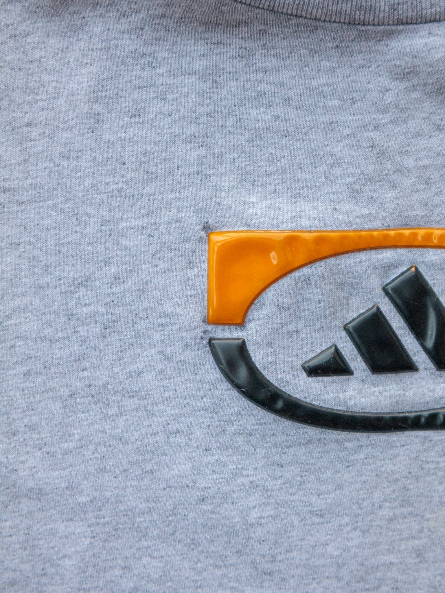 Vintage 00s Grey Adidas Tee (XL)