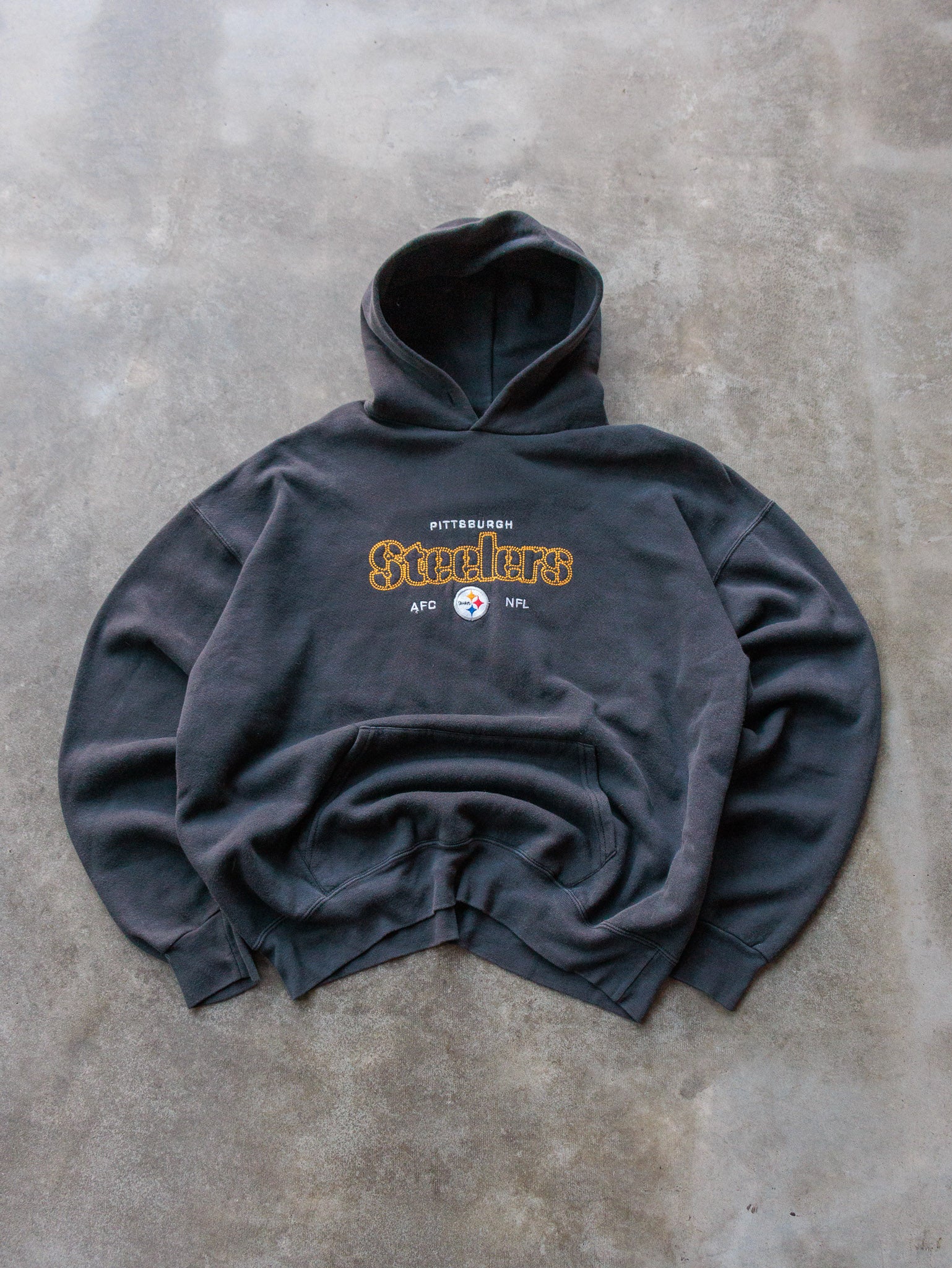 Vintage Black Pittsburgh Steelers Hoodie (XL)