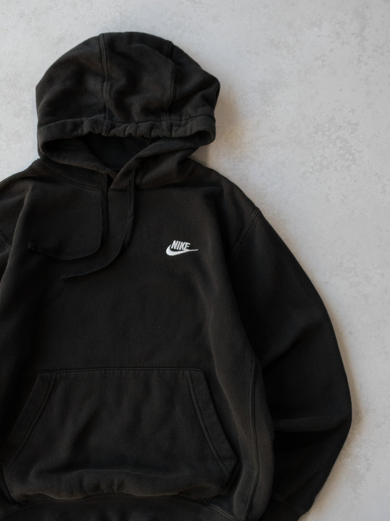 Vintage Nike Logo Black Hoodie (M)
