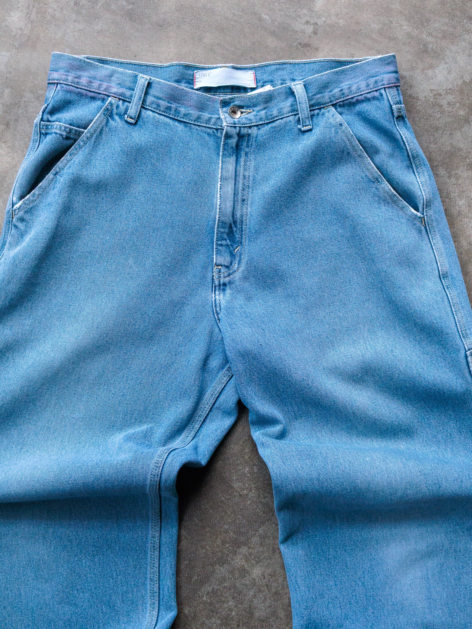 Vintage 90s Light Wash Levi's Carpenter Pants (W33)