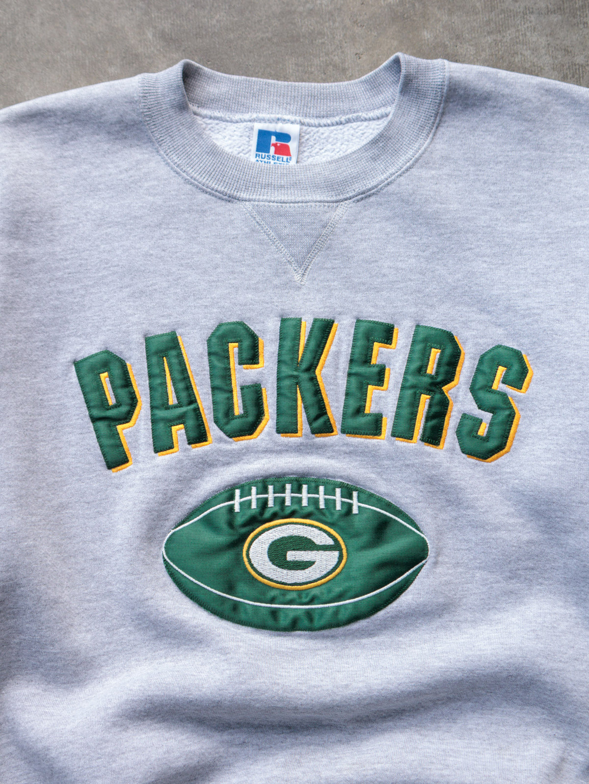 Vintage 90s Grey Russell Athletic Green Bay Packers Sweatshirt (L)