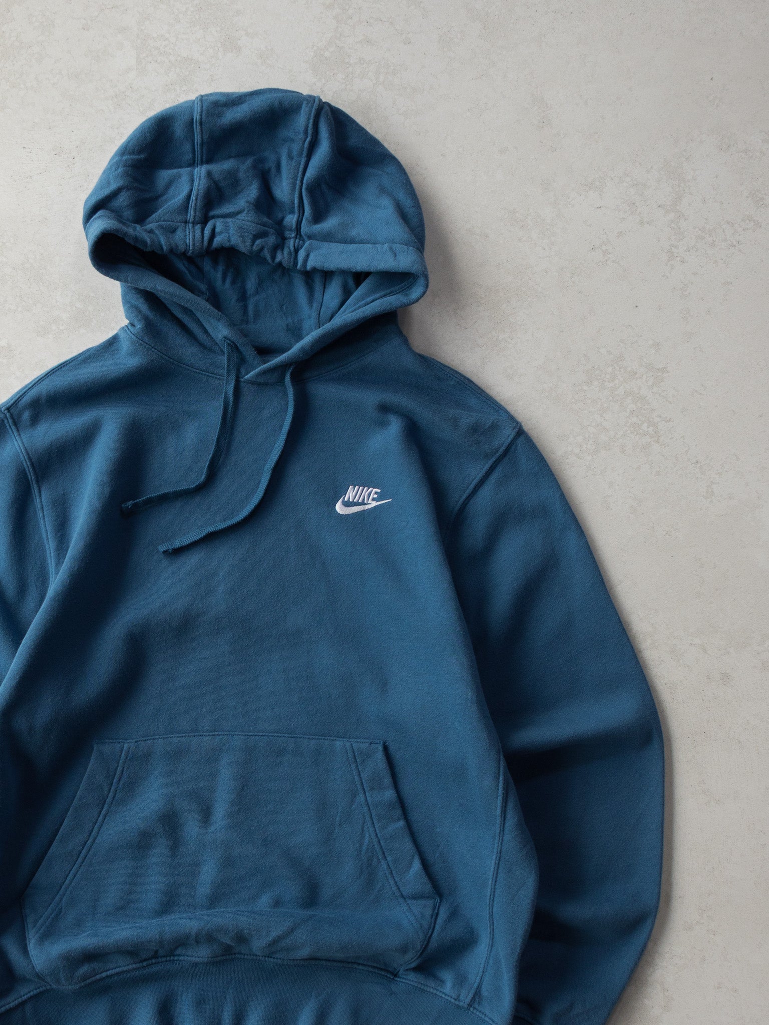 Vintage Nike Blue Hoodie (M)