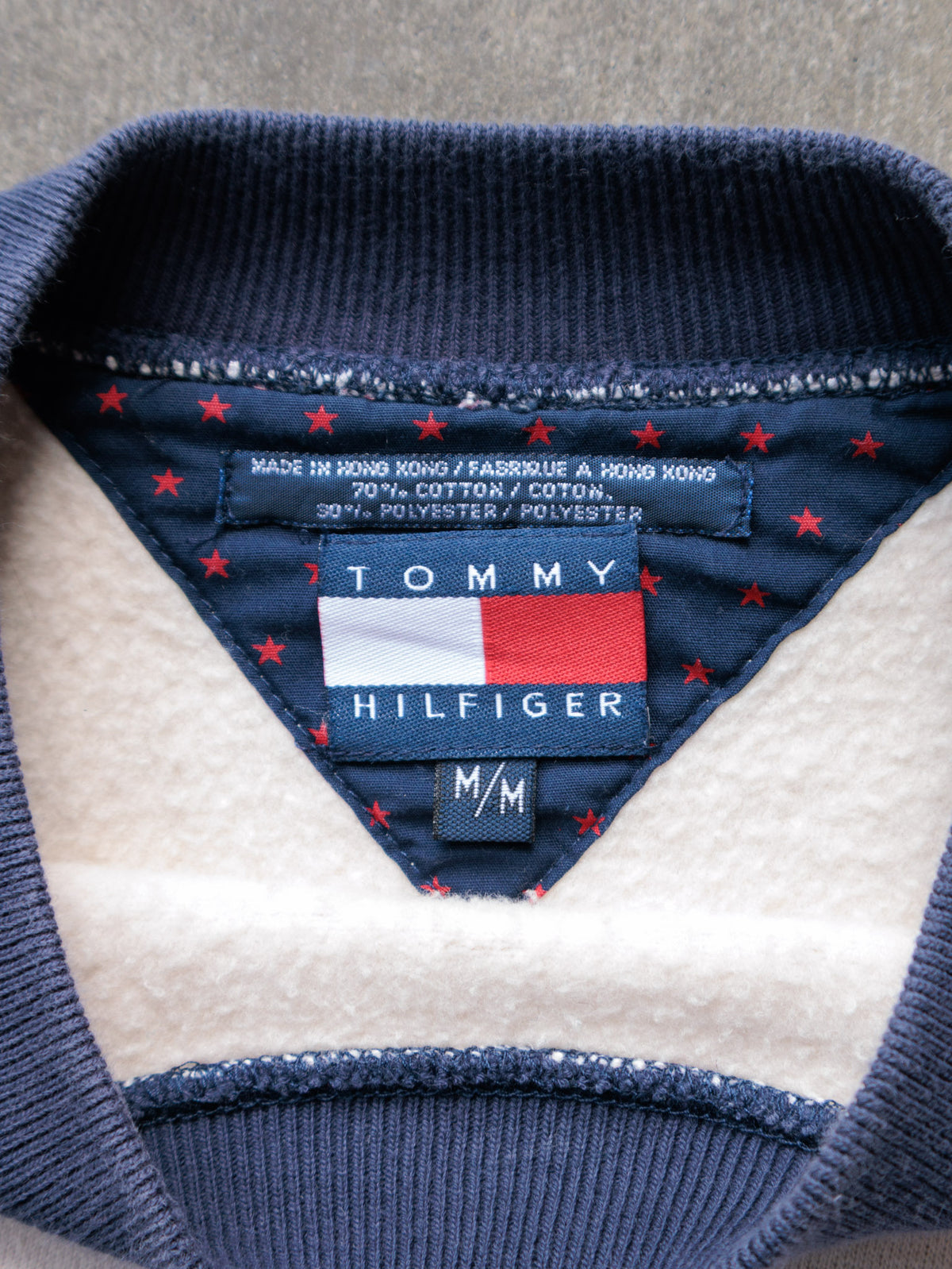 Vintage 90s White Tommy Hilfiger Flag Sweatshirt (M)