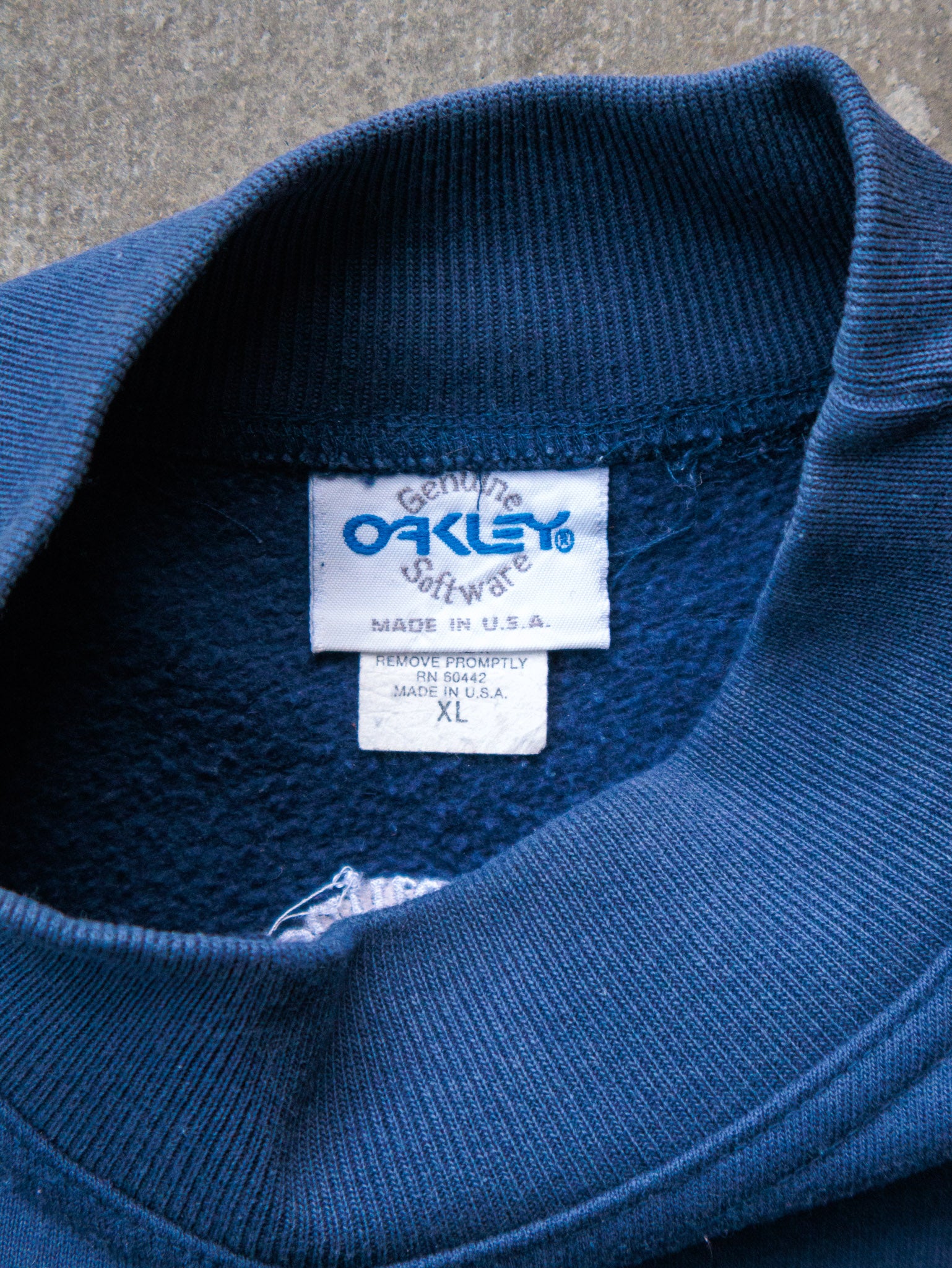 Vintage 90s Navy Oakley Sweatshirt (XL)