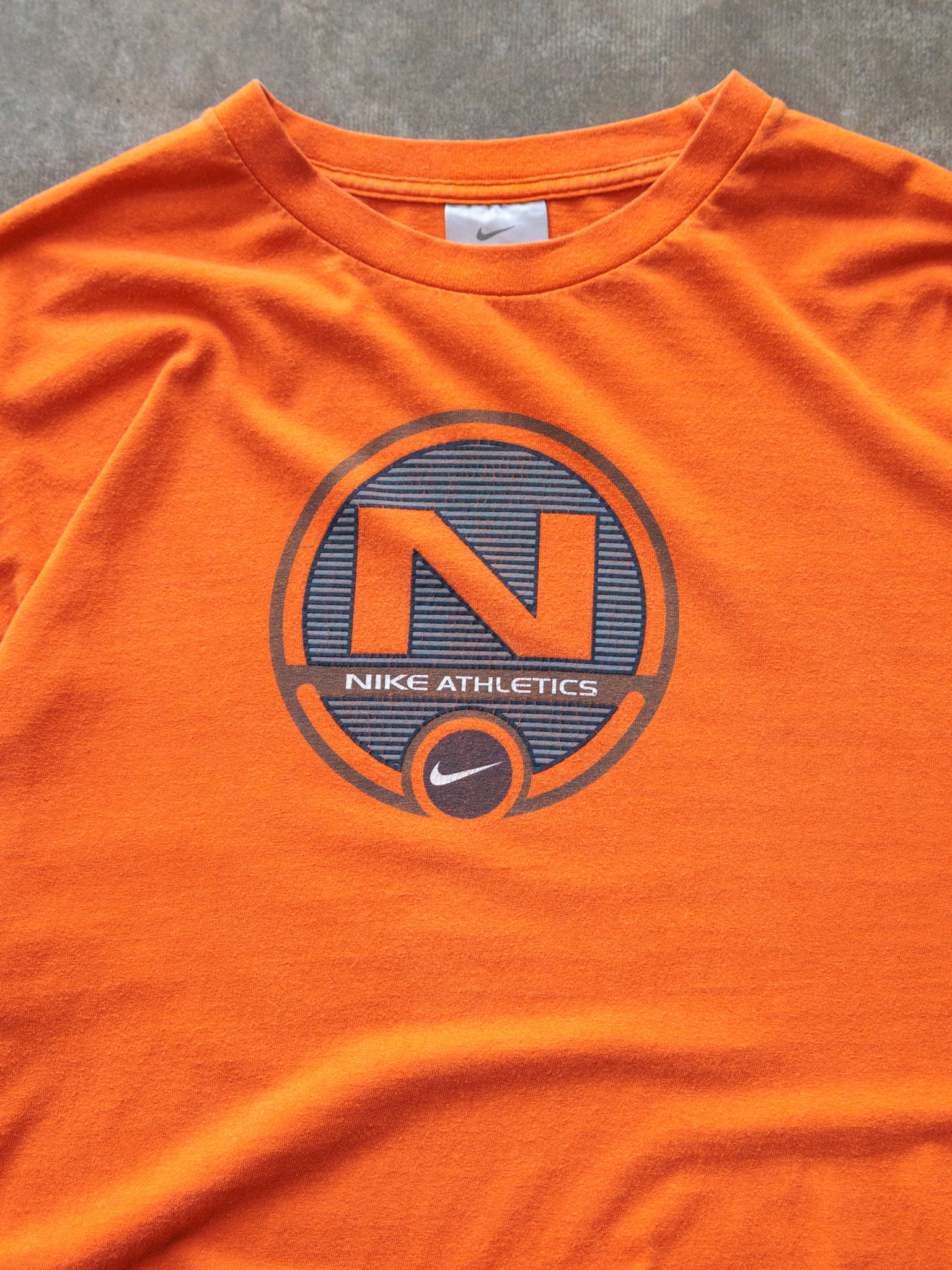 Vintage 00s Orange Nike Athletics Graphic Tee (L)