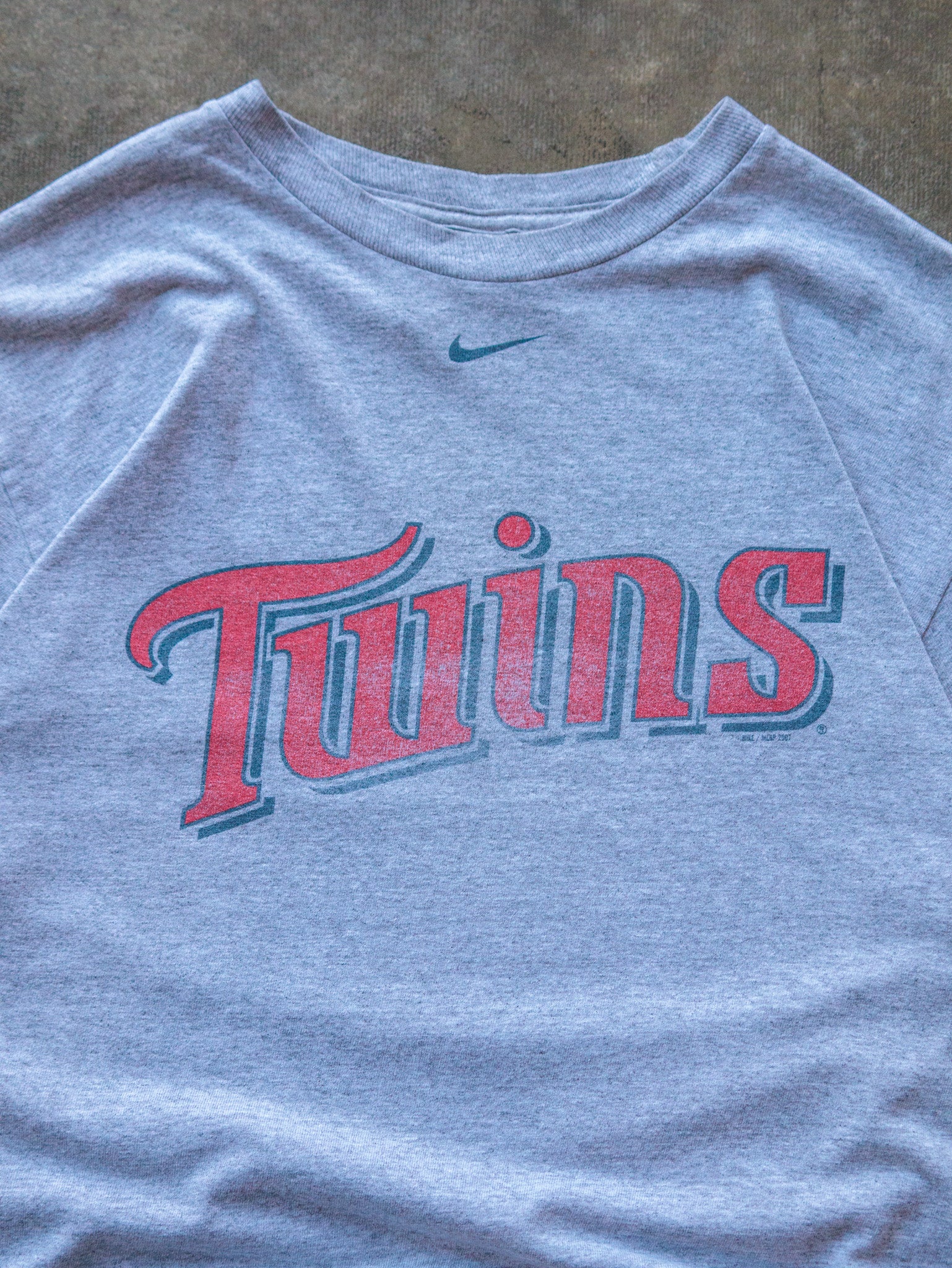 Vintage 00s Grey Nike Minnesota Twins Tee (S)