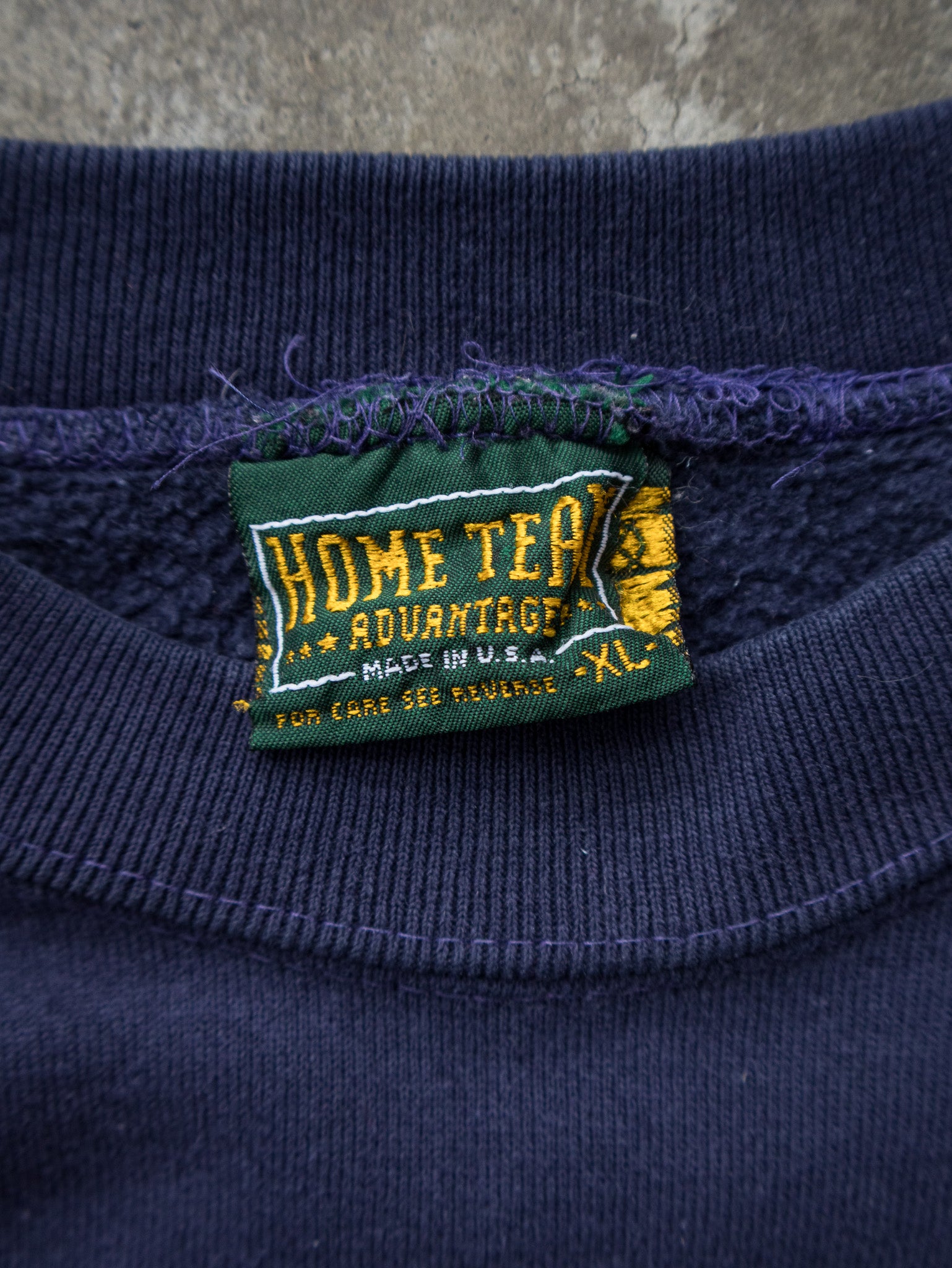 Vintage 90s Navy University of Michigan Wolverines Sweatshirt (XL)