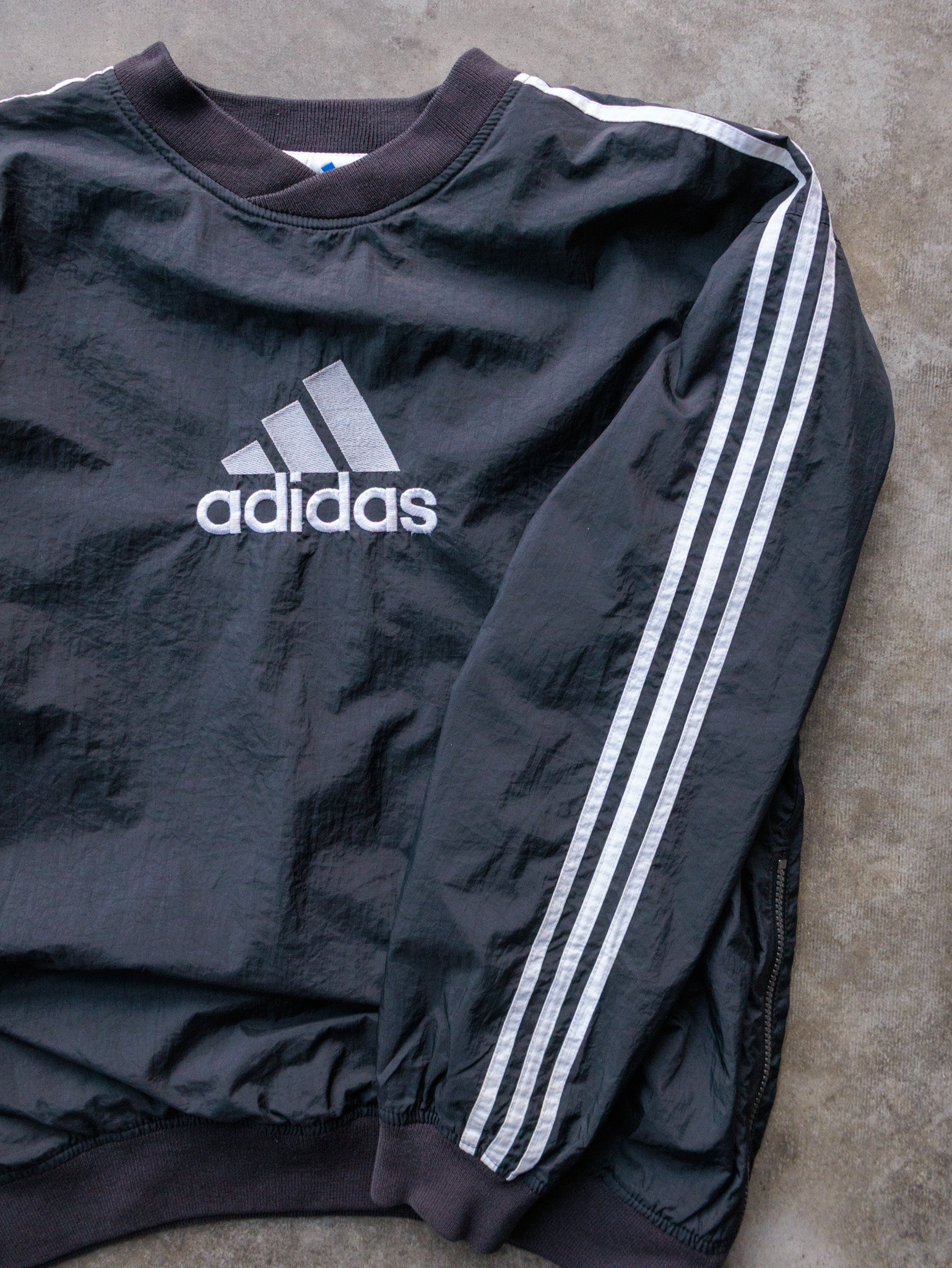 Vintage 90s Black Adidas Windbreaker Jacket (M)