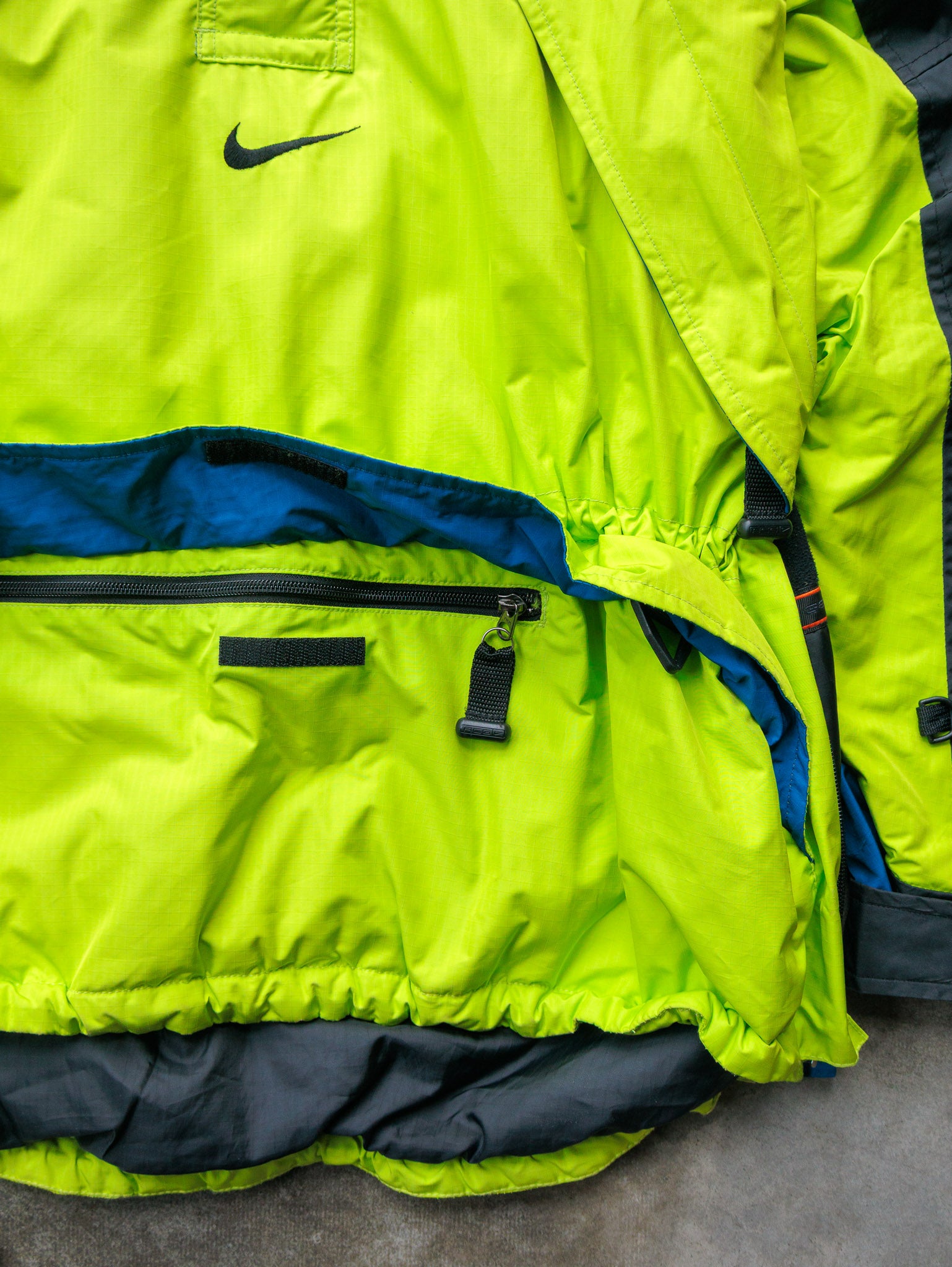 Vintage 00s Grey & Lime Nike ACG Clima-FIT Hooded Anorak Jacket (L)