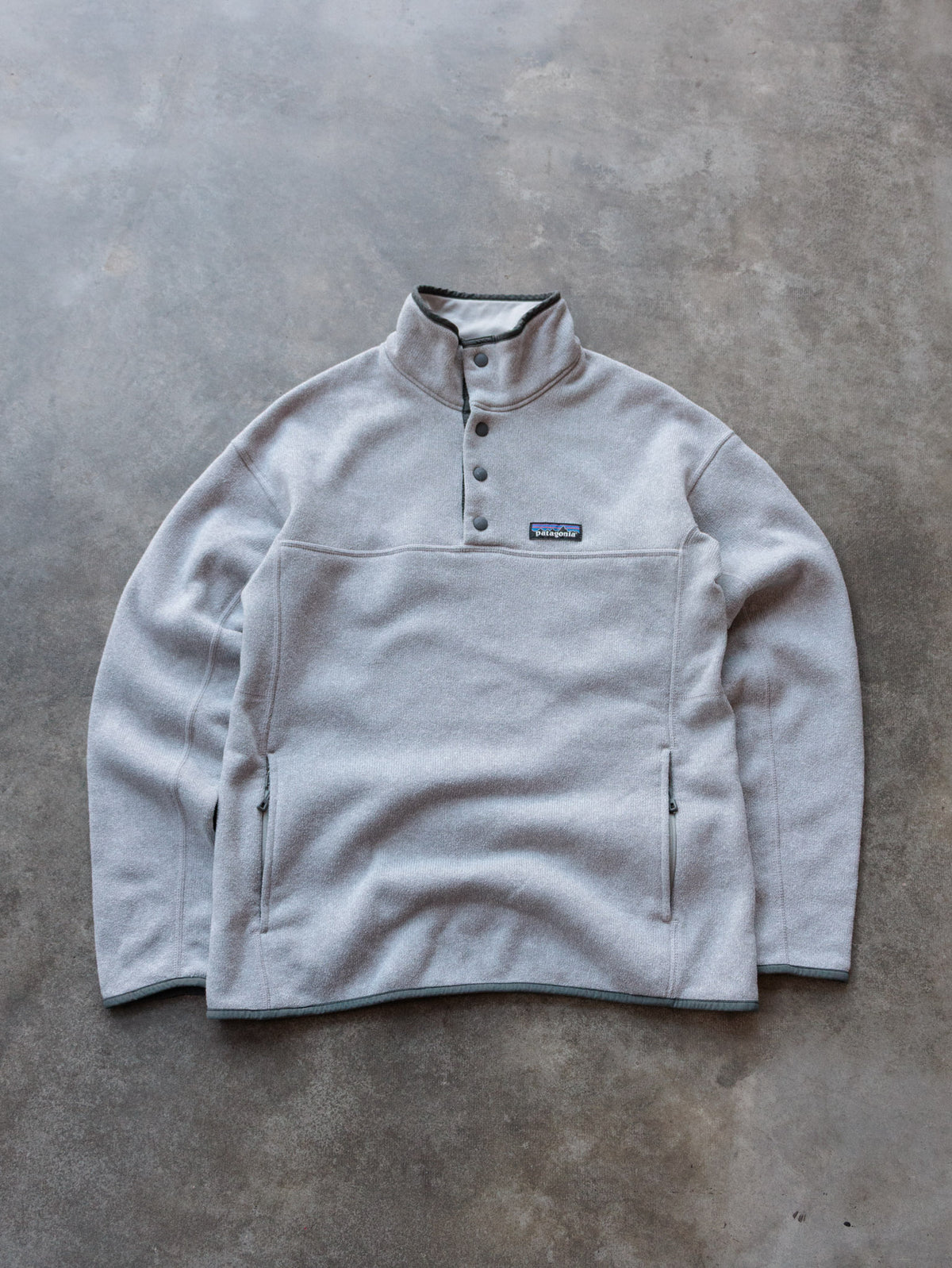 Vintage Grey Patagonia Fleece Sweatshirt (Women's M)
