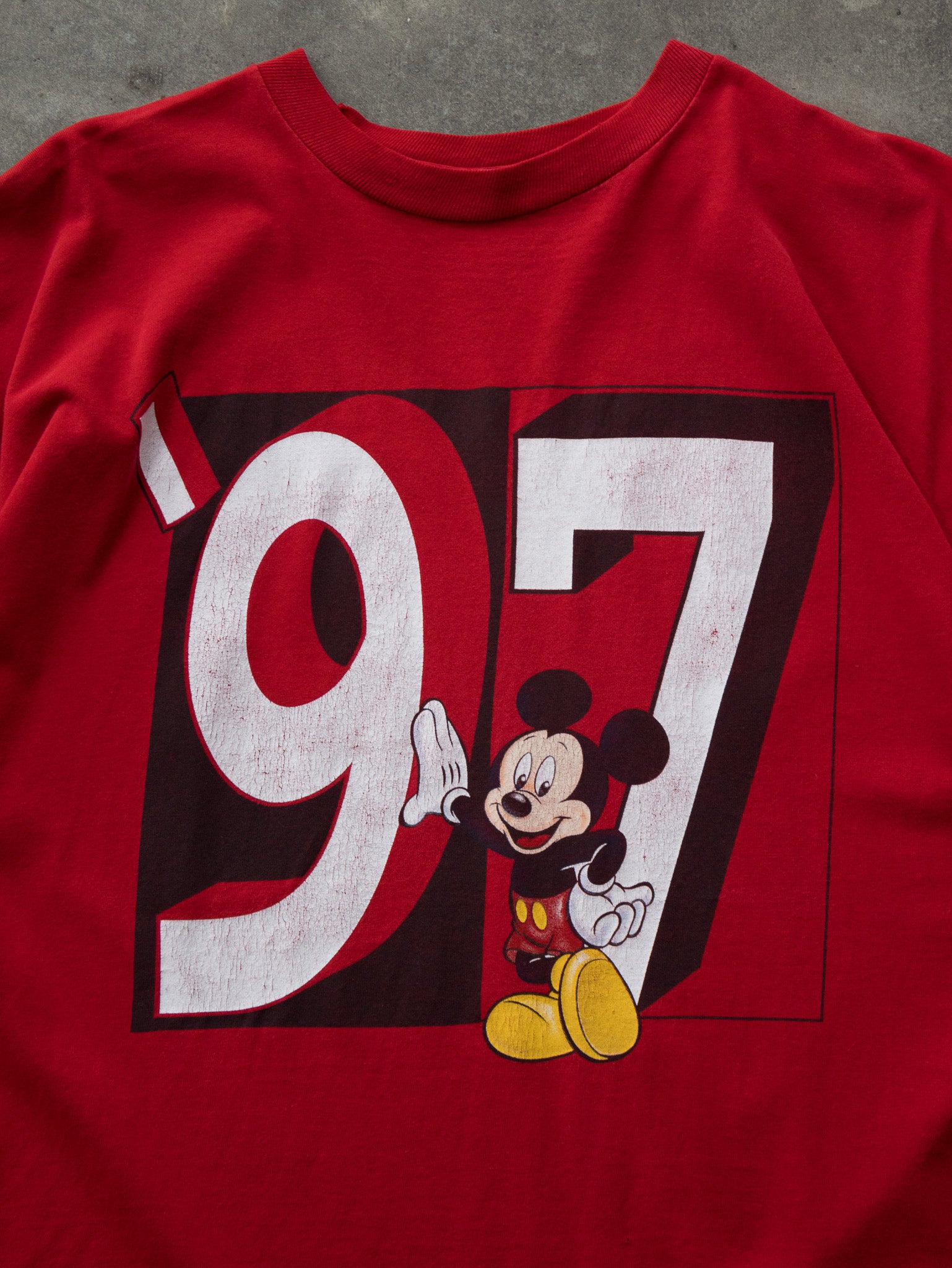 Vintage 1997 Walt Disney World Tee (XL)