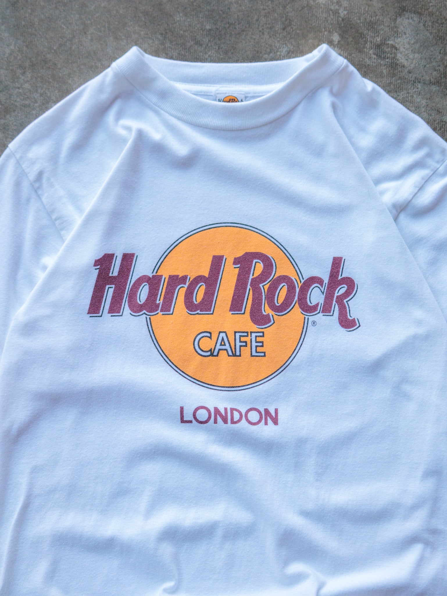 Vintage 90s White Hard Rock Cafe Tee (S)