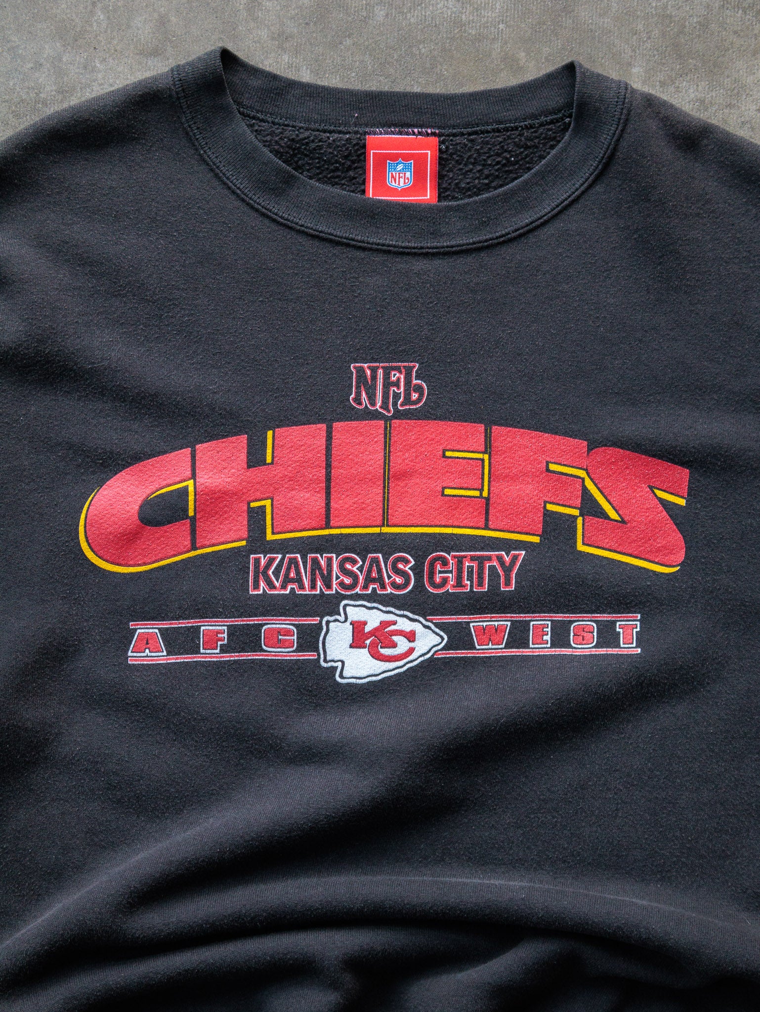 Vintage 90s Black Kansas City Chiefs Sweatshirt (L)