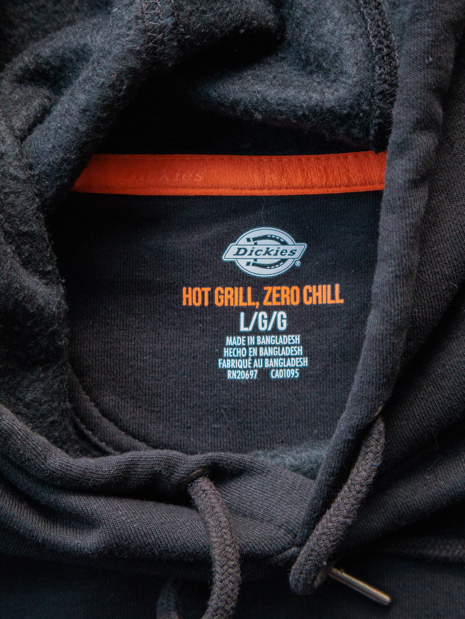Black Dickies & Traeger Sleeve Graphic Hoodie (L)