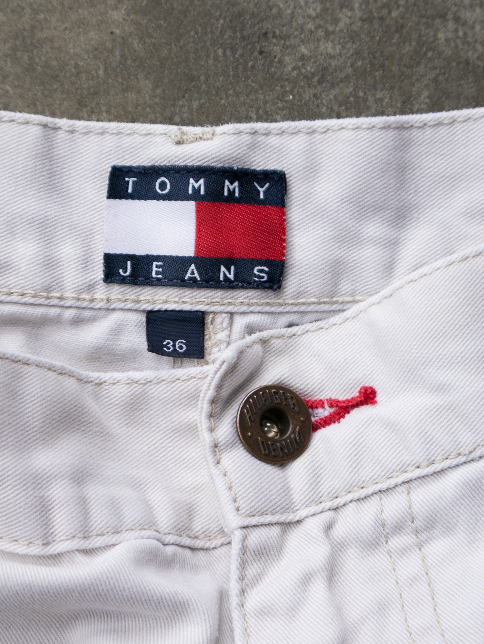 Vintage White Tommy Jeans Cargo Shorts (W36)