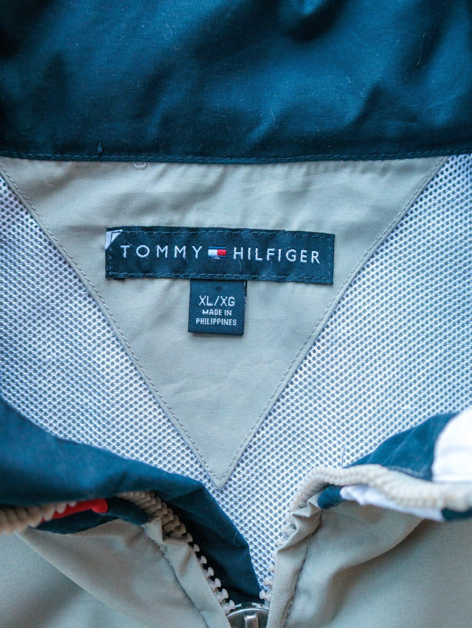 Vintage 00s Grey Tommy Hilfiger Jacket (XL)