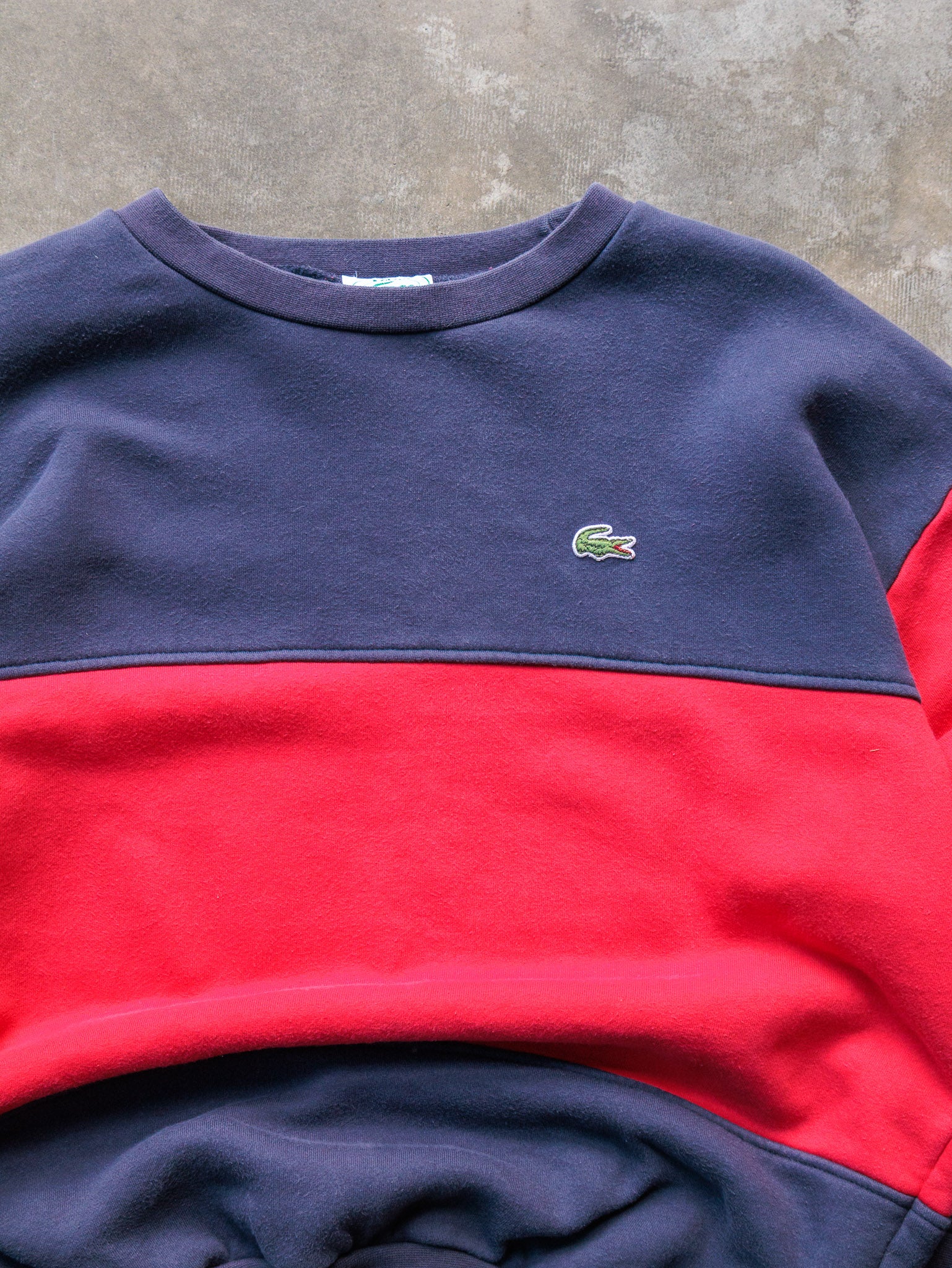 Vintage 90s Navy & Red Izod Lacoste Sweatshirt (M)
