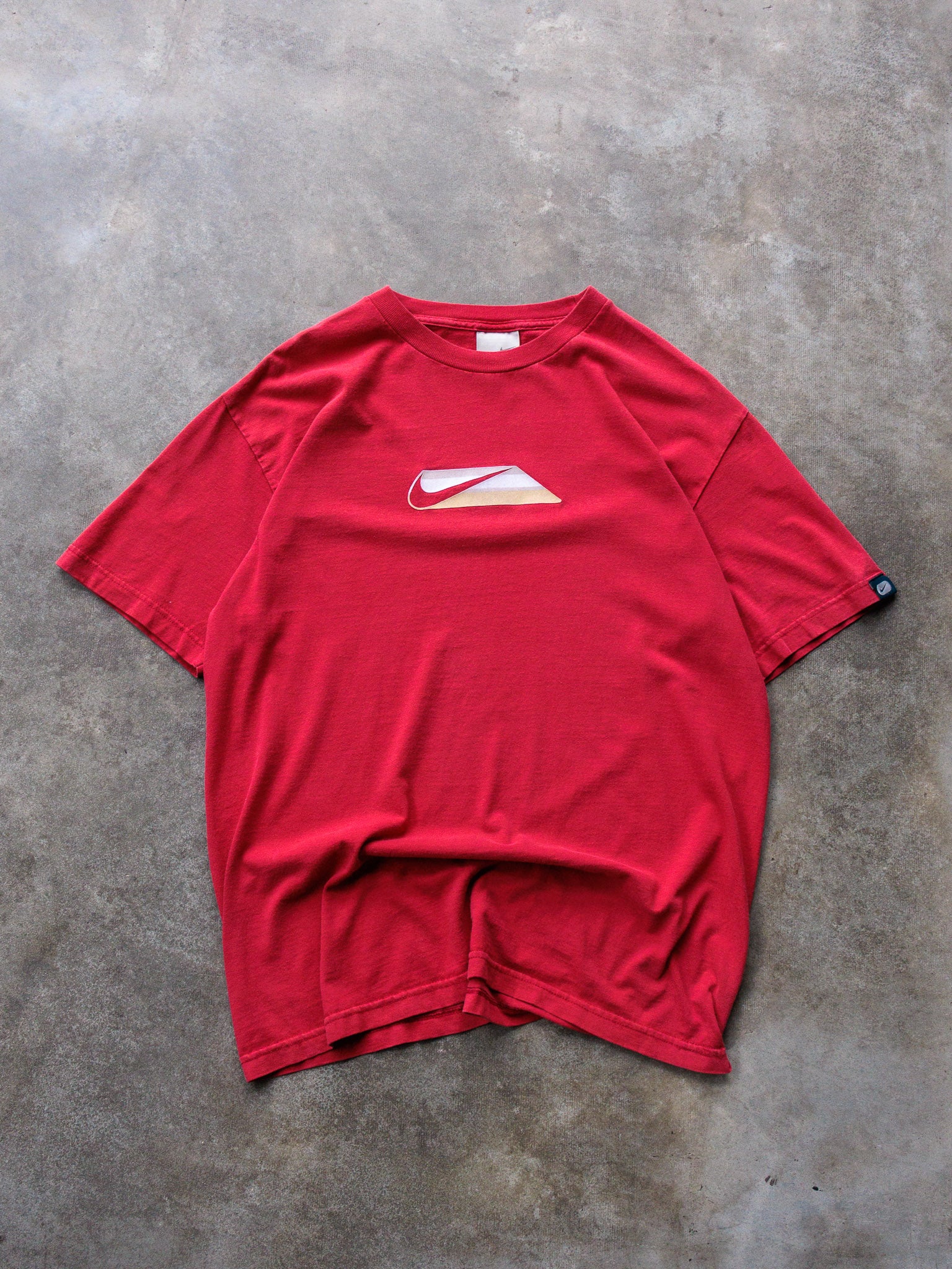 Vintage 00s Red Nike Tee (L)