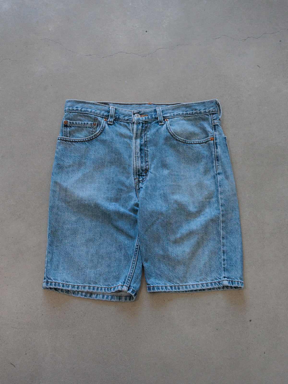 Vintage Blue Levi's 505 Shorts (W34)