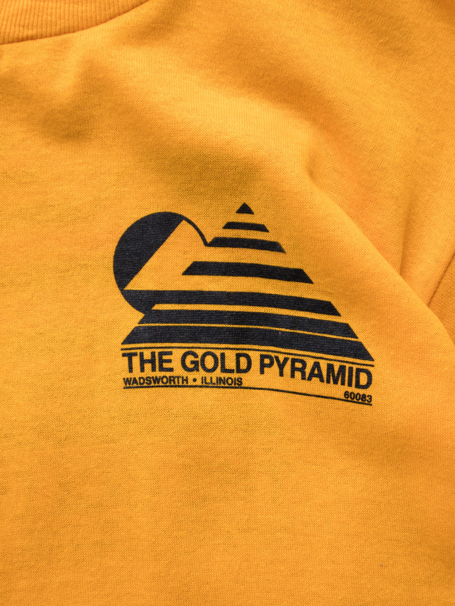 Vintage 80s Yellow The Gold Pyramid Tee (M)