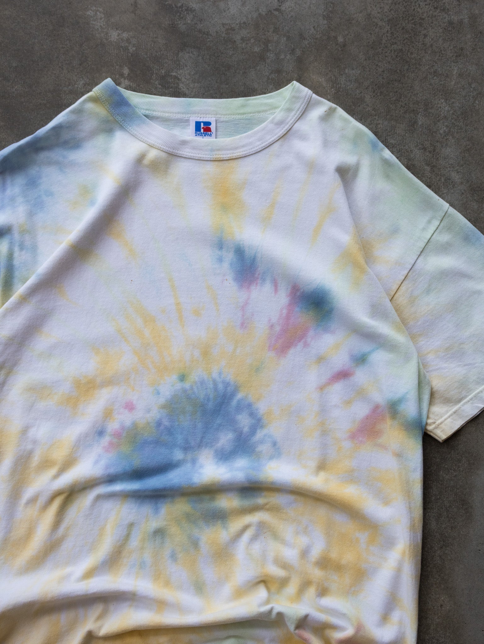 Vintage 90s Russell Athletic Tie Dye Tee (L)