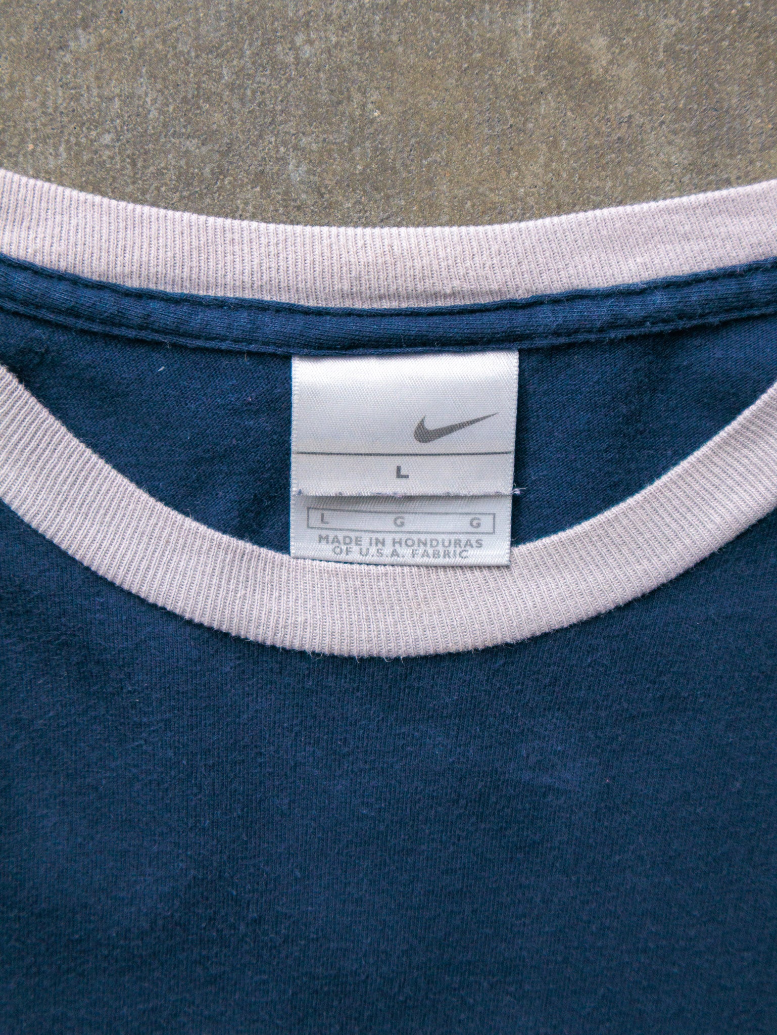 Vintage 00s Navy Nike Ringer Tee (L)