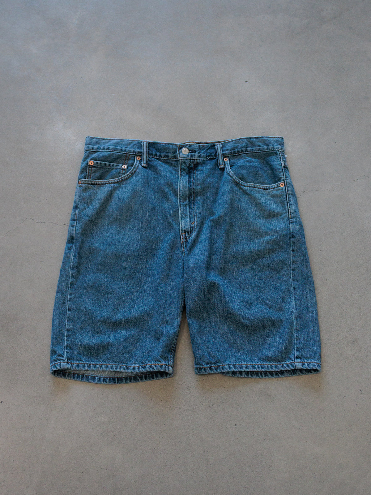 Vintage 00s Blue Levi's 505 Denim Shorts (W36)