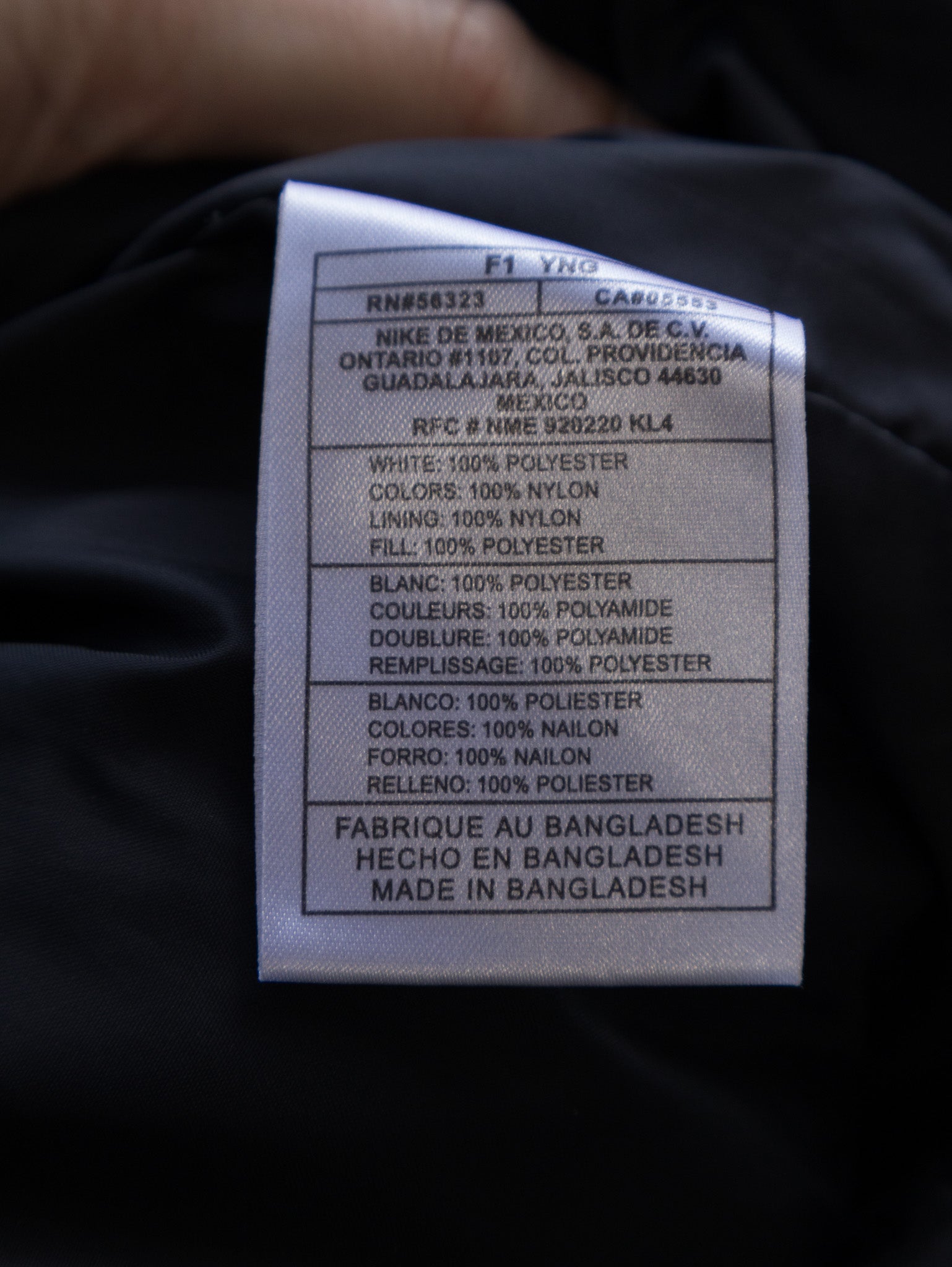 Vintage Black Nike Quilted Hooded Jacket (L)