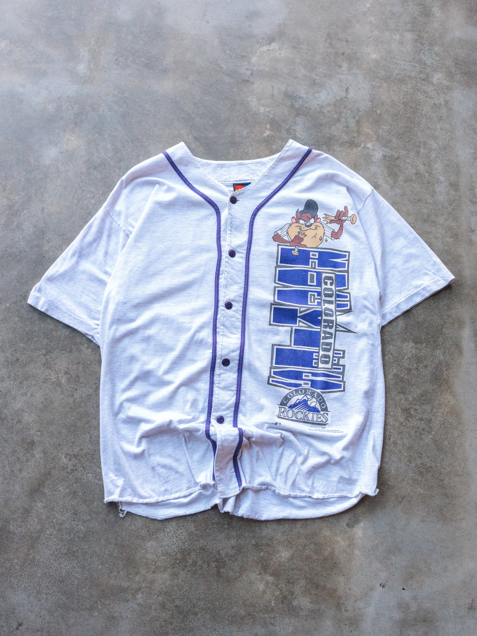 Vintage 1995 Colorado Rockies Looney Tunes MLB Jersey (XL)