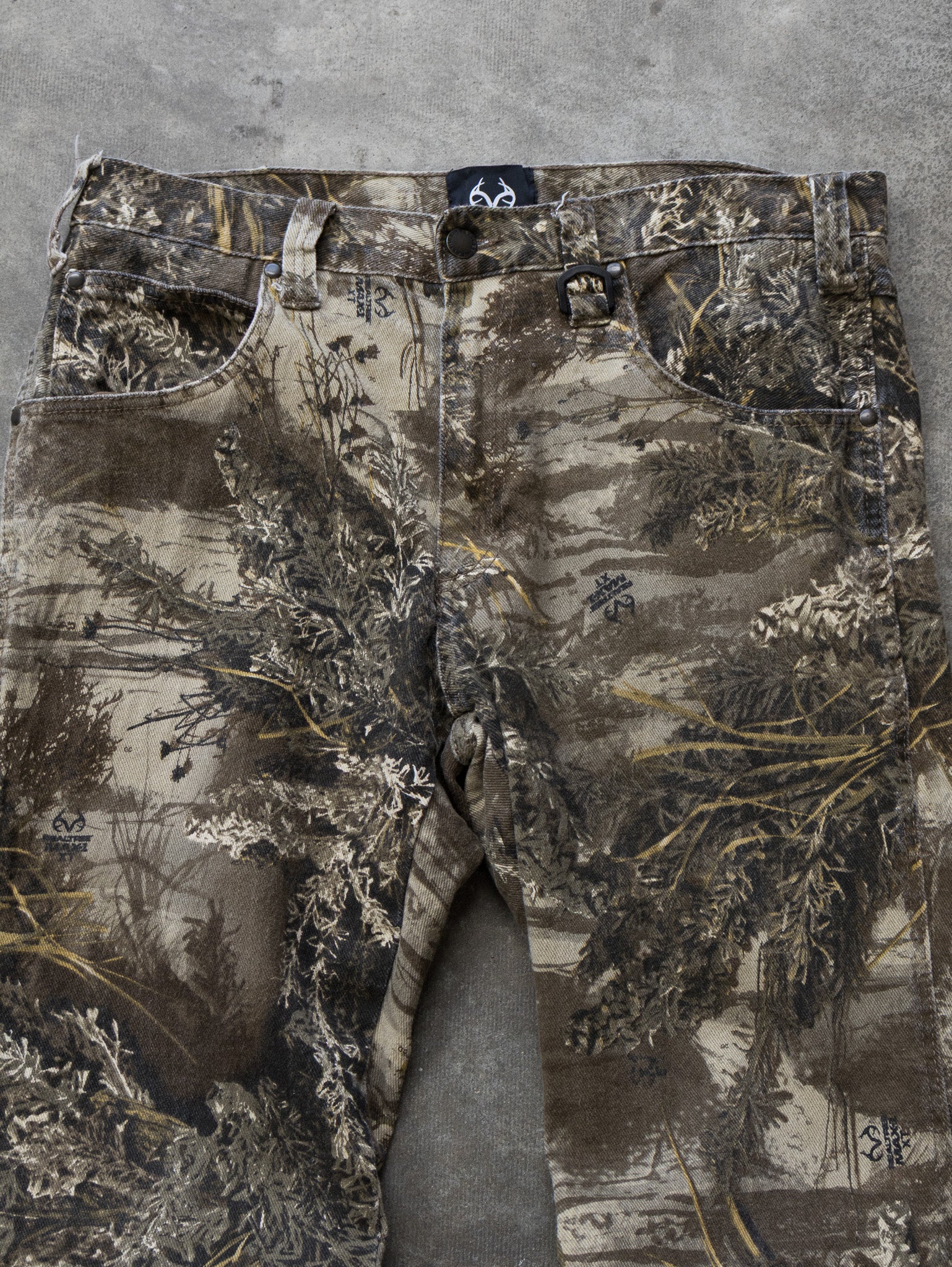 Vintage Realtree Camo Pants (W32)