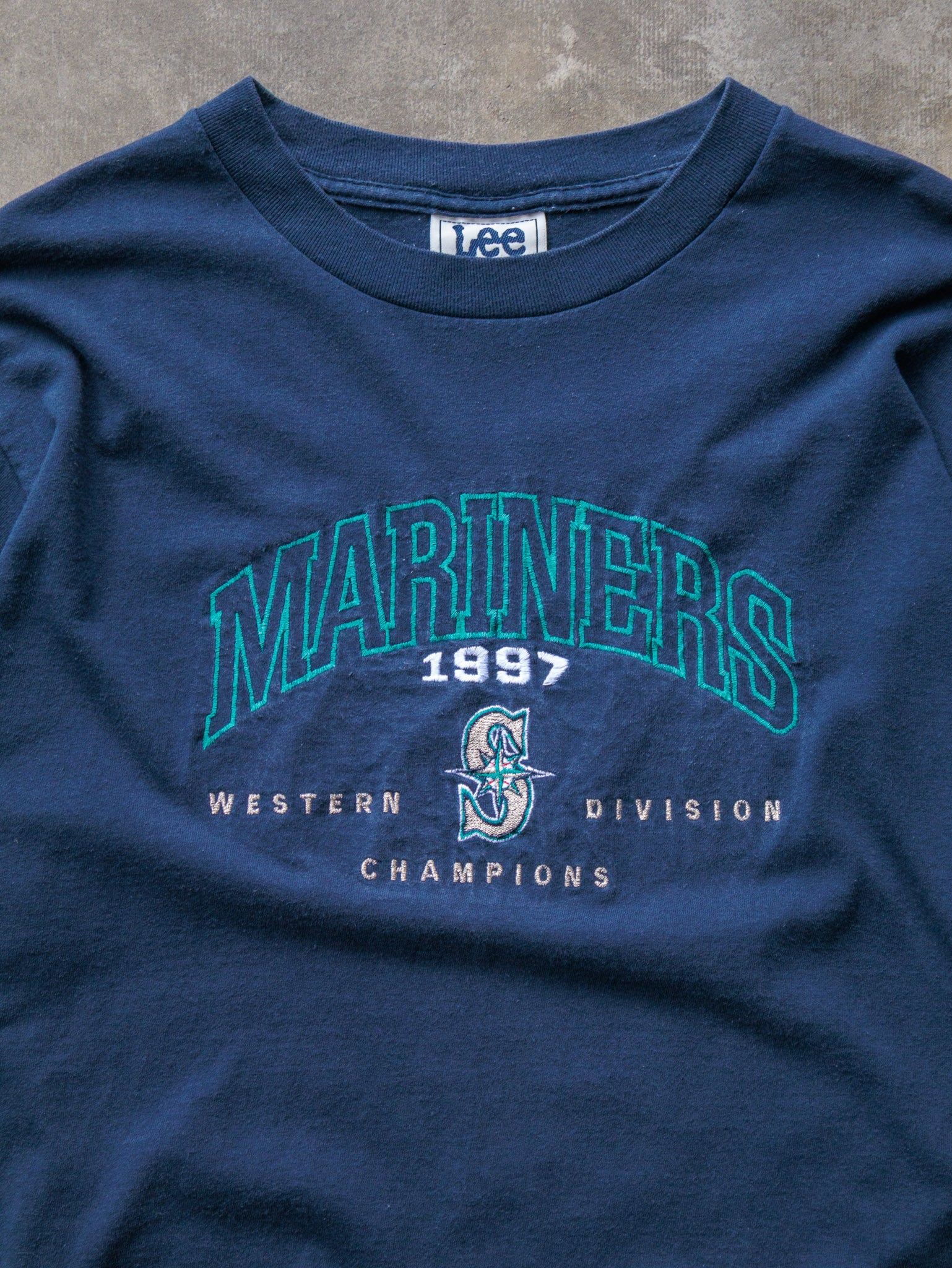 Vintage 1997 Navy Seattle Mariners Tee (L)