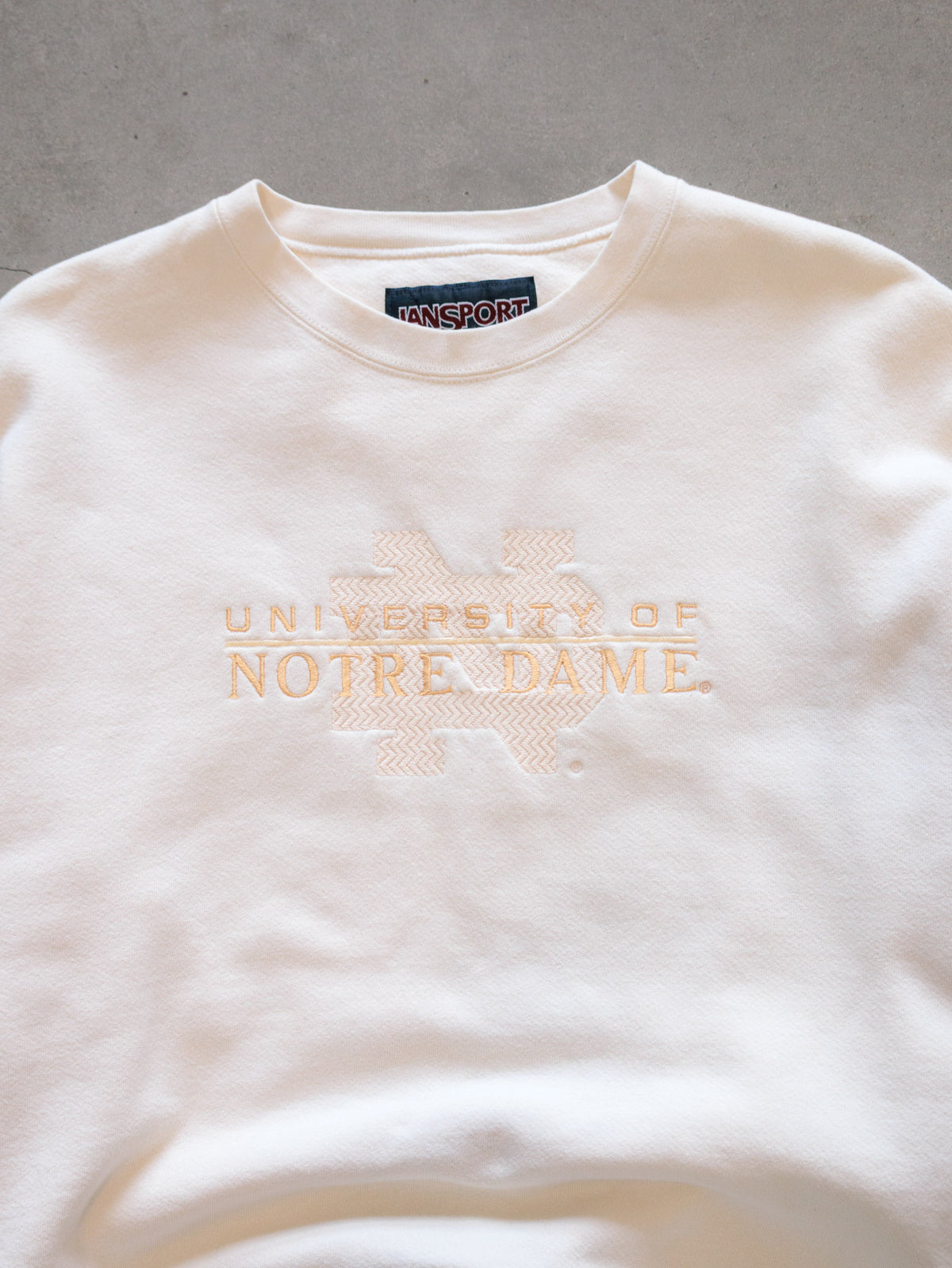Vintage 90s White JanSport University of Notre Dame Sweatshirt (L)
