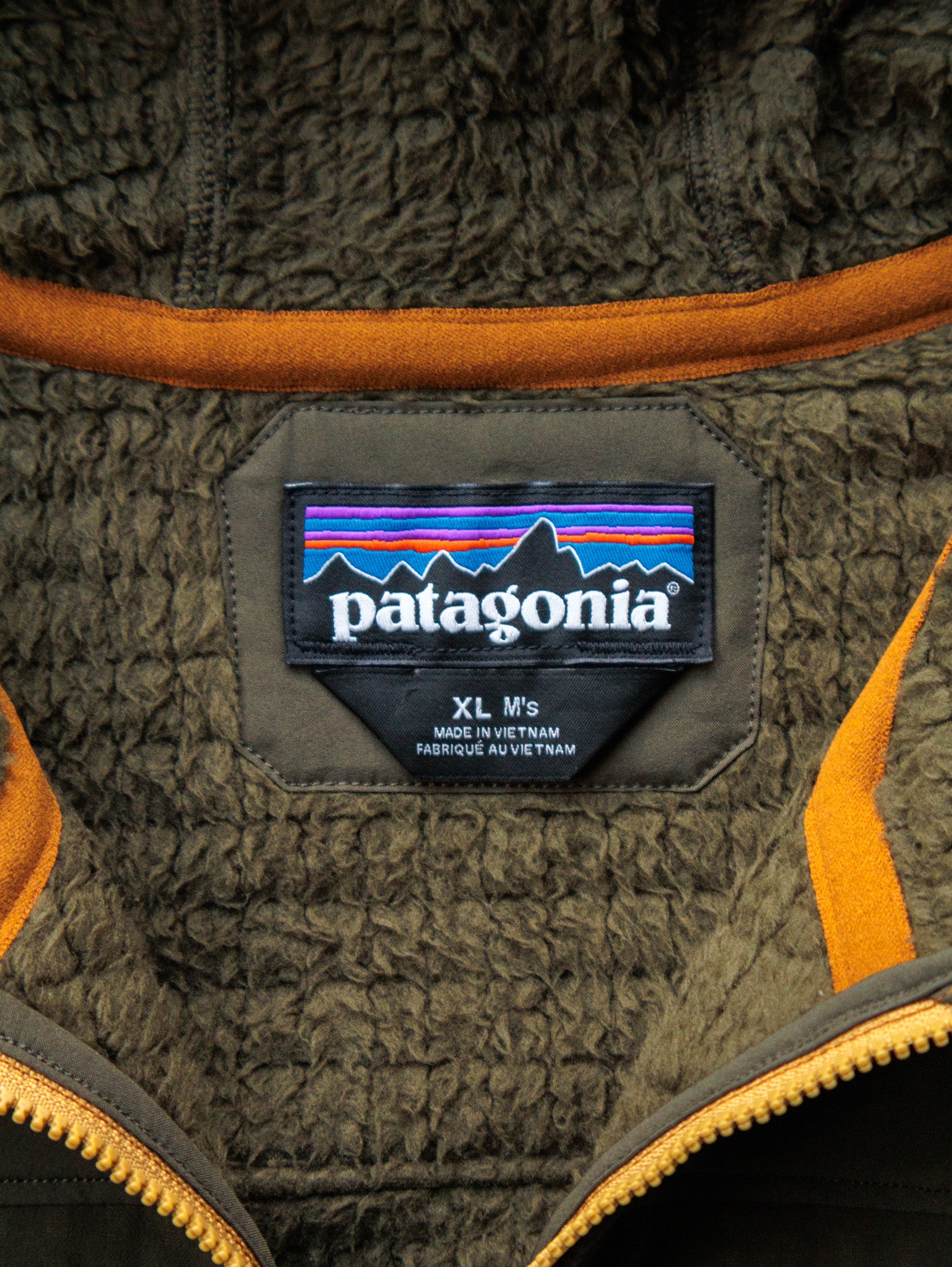 Vintage Olive Green Patagonia Half Zip Fleece Hoodie (XL)