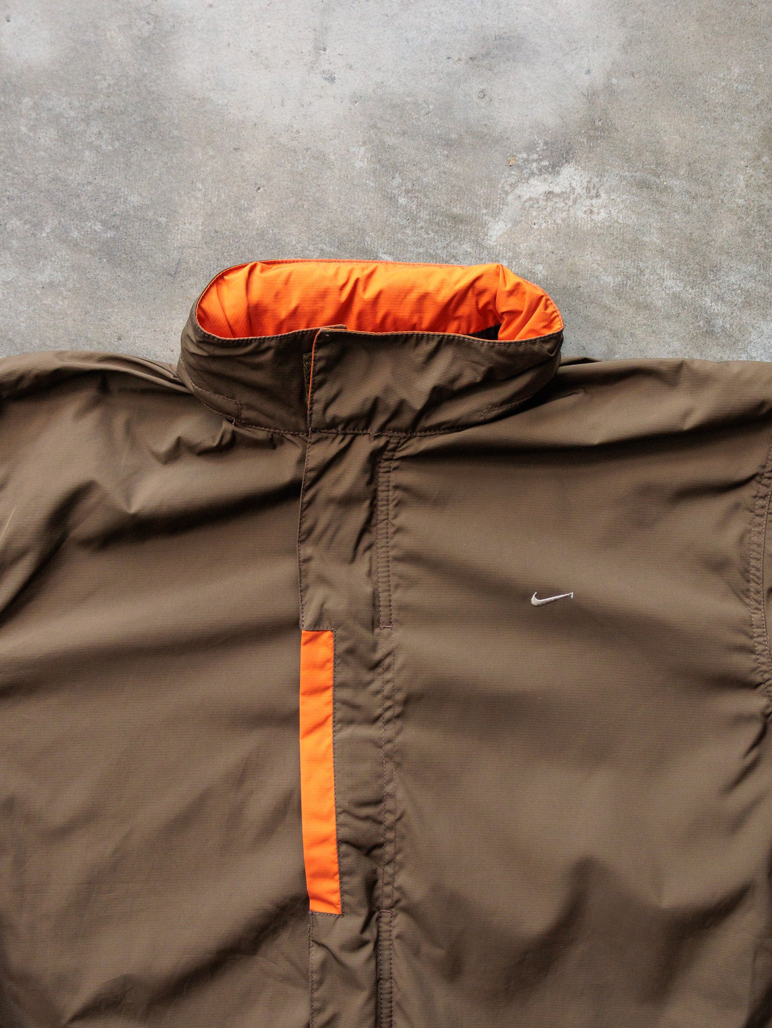 Vintage 00s Brown Nike Tuck-Away Hood Clima-Fit Jacket (XL)