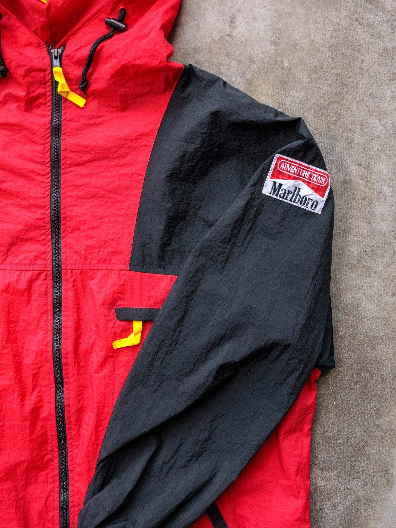Vintage 90s Red Marlboro Adventure Team Jacket (L)
