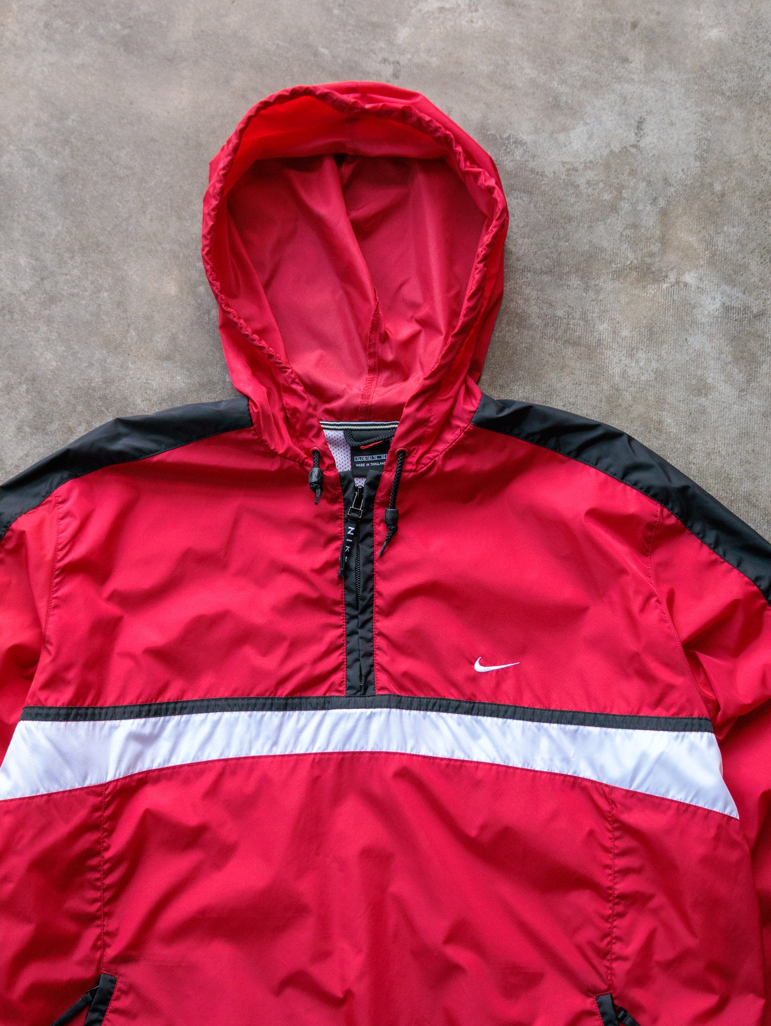 Vintage 00s Red Nike Windbreaker Jacket (16-18Y)
