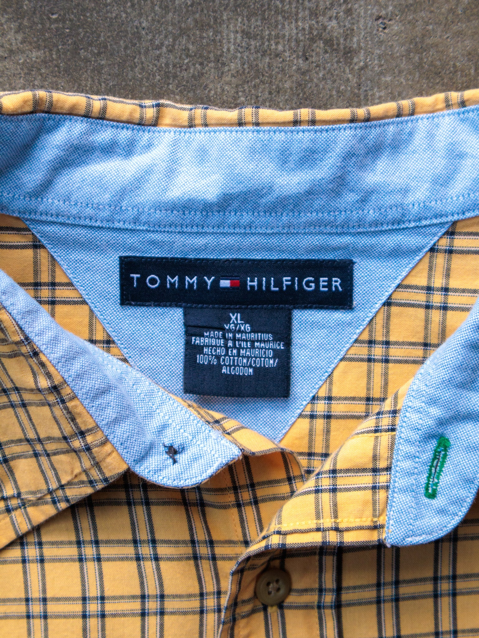 Vintage 90s Yellow Tommy Hilfiger Shirt (XL)