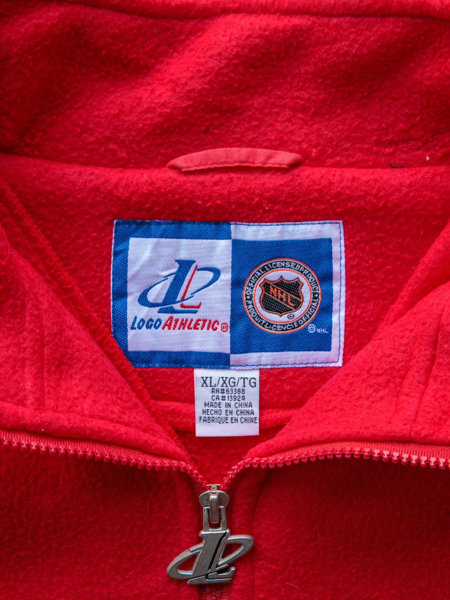 Vintage 90s Chicago Blackhawks Quarter Zip Fleece Sweatshirt (XL)