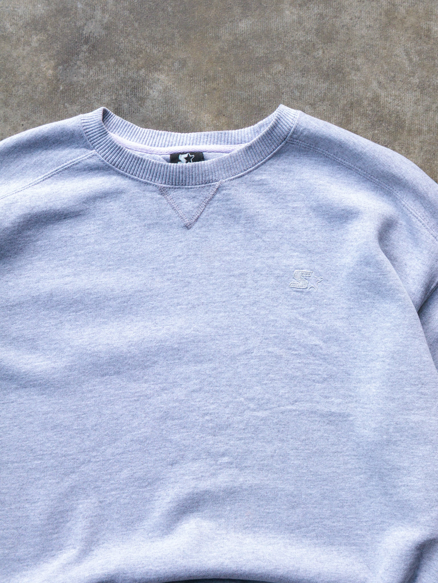 Vintage 00s Grey Starter Sweatshirt (M)