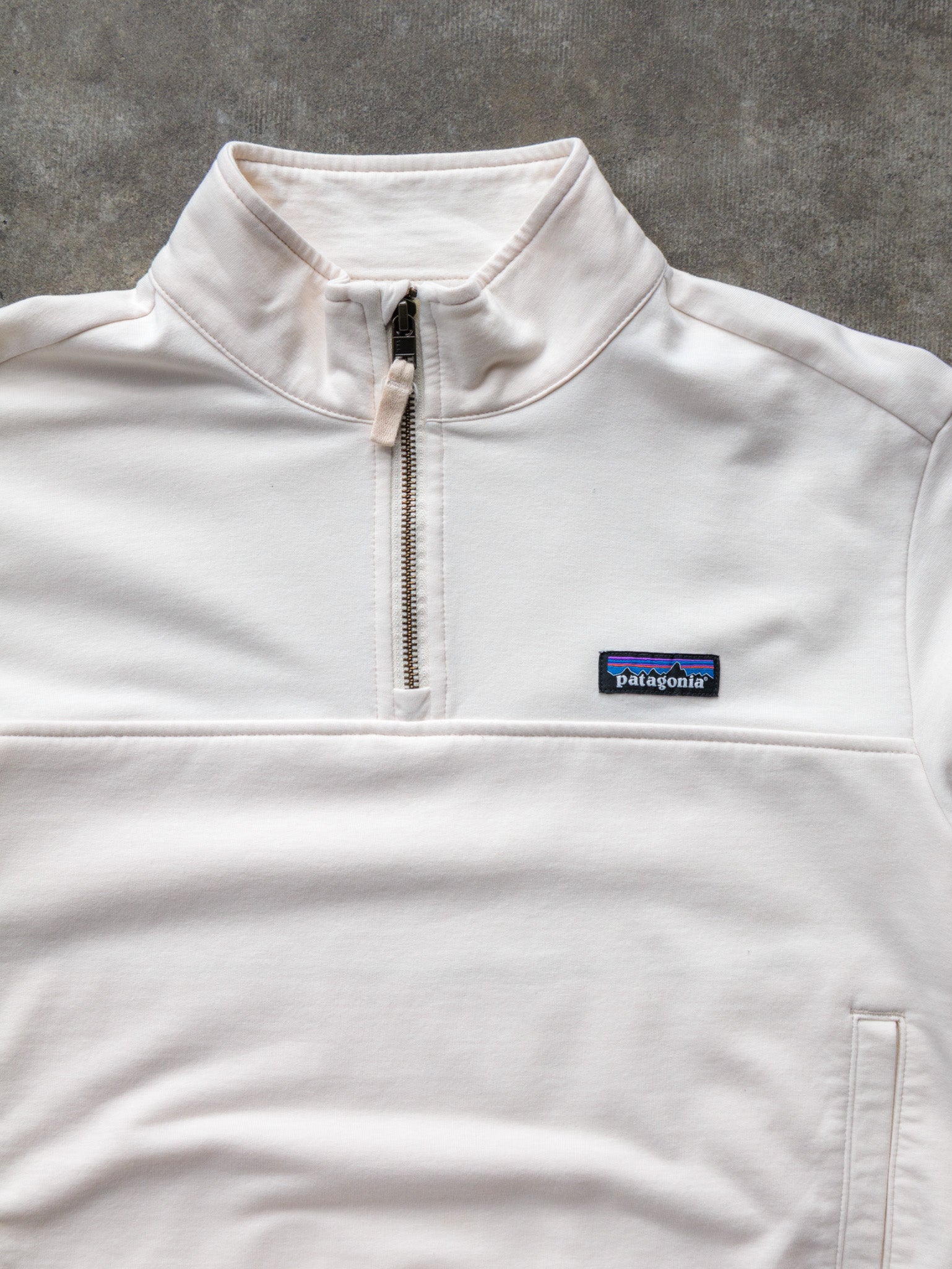 Vintage Cream Patagonia Half Zip Sweatshirt (XS)