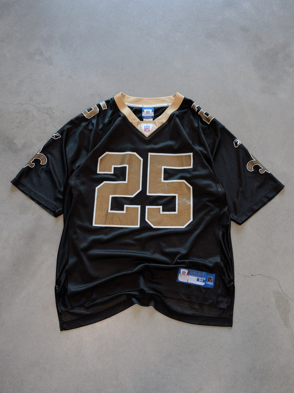 Vintage 00s Black New Orleans Saints Reebok Bush Jersey (M)